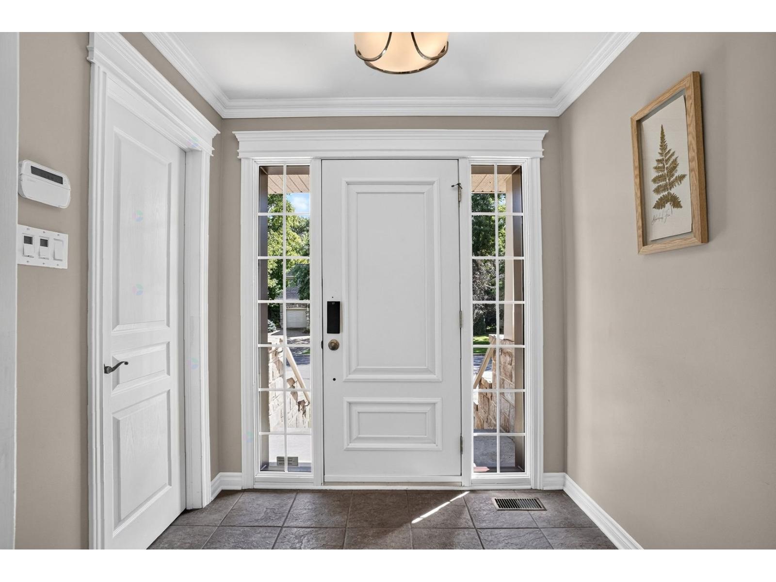 244 Rue Édouard-Drouin Saint-Jérôme Quebec Canada J7Y4X5 4