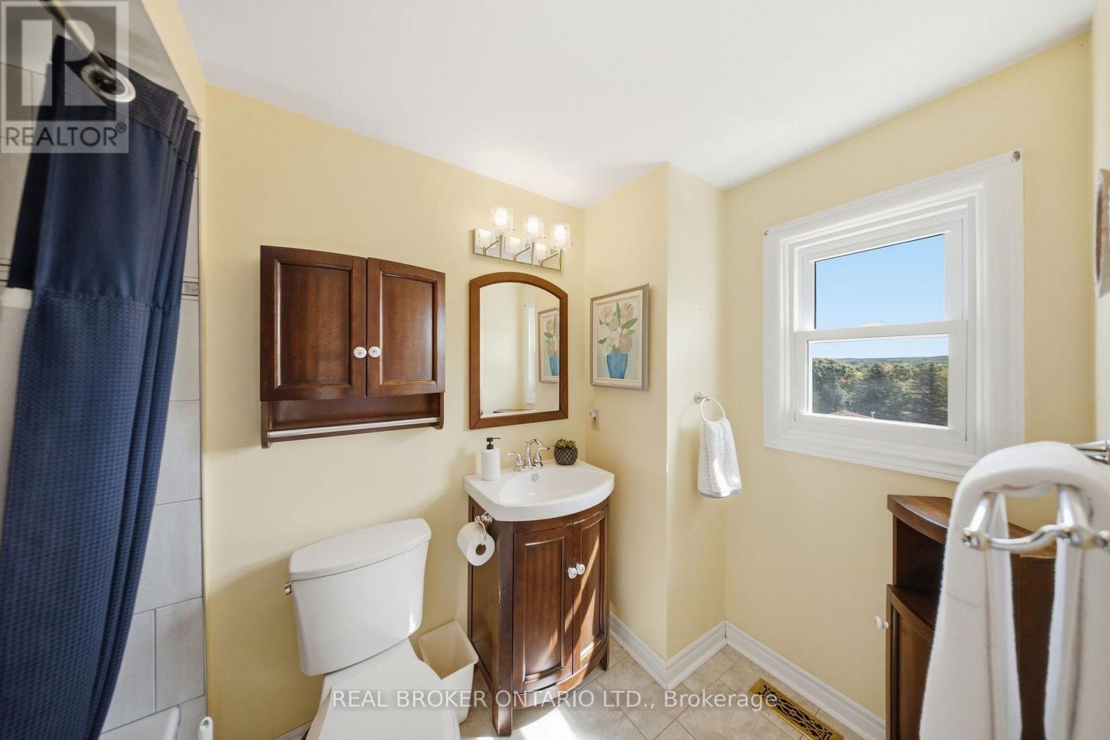 21 Adams Court, Uxbridge, Ontario  L9P 1G2 - Photo 20 - N13813620