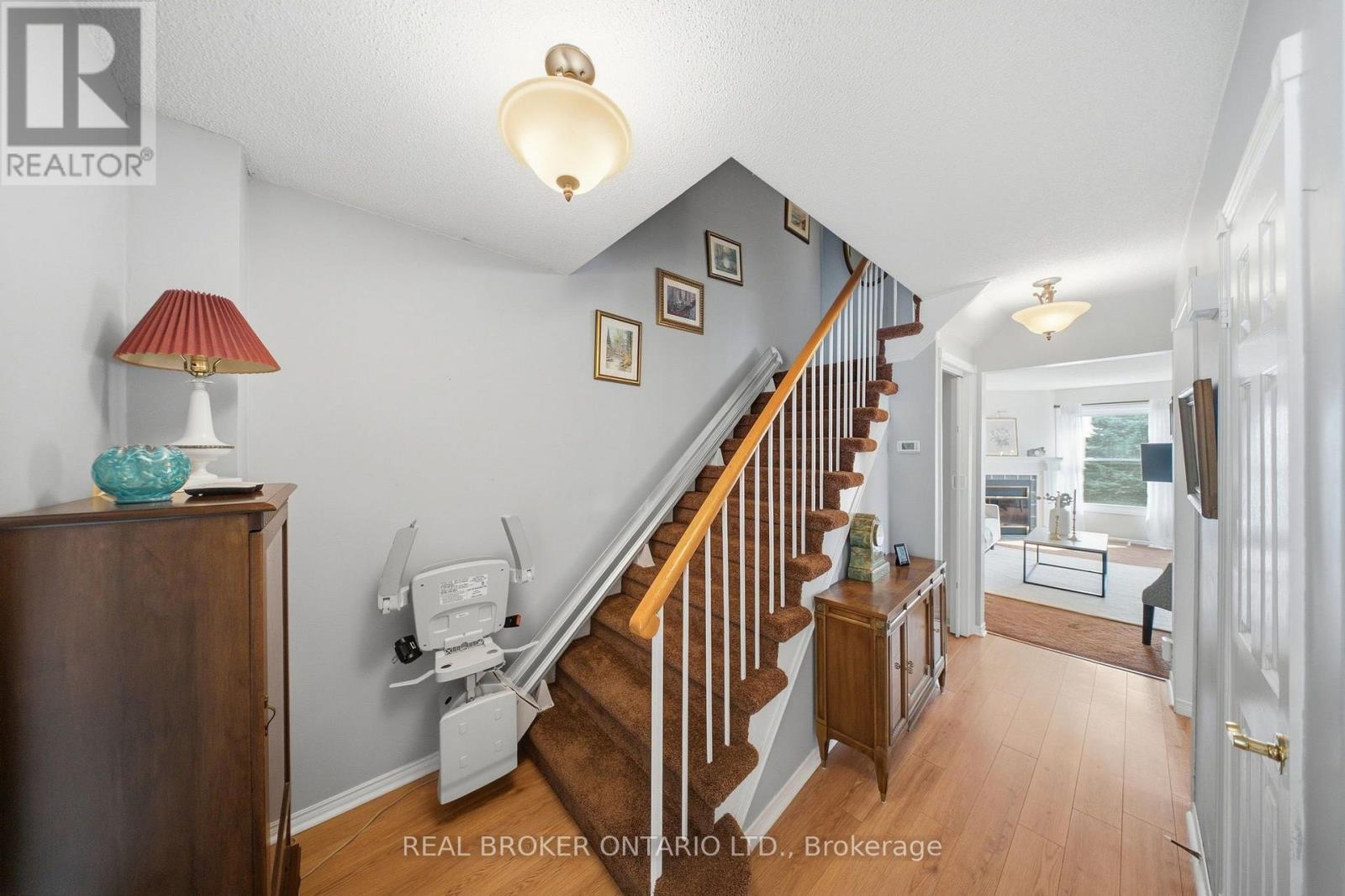 21 Adams Court, Uxbridge, Ontario  L9P 1G2 - Photo 6 - N13813620