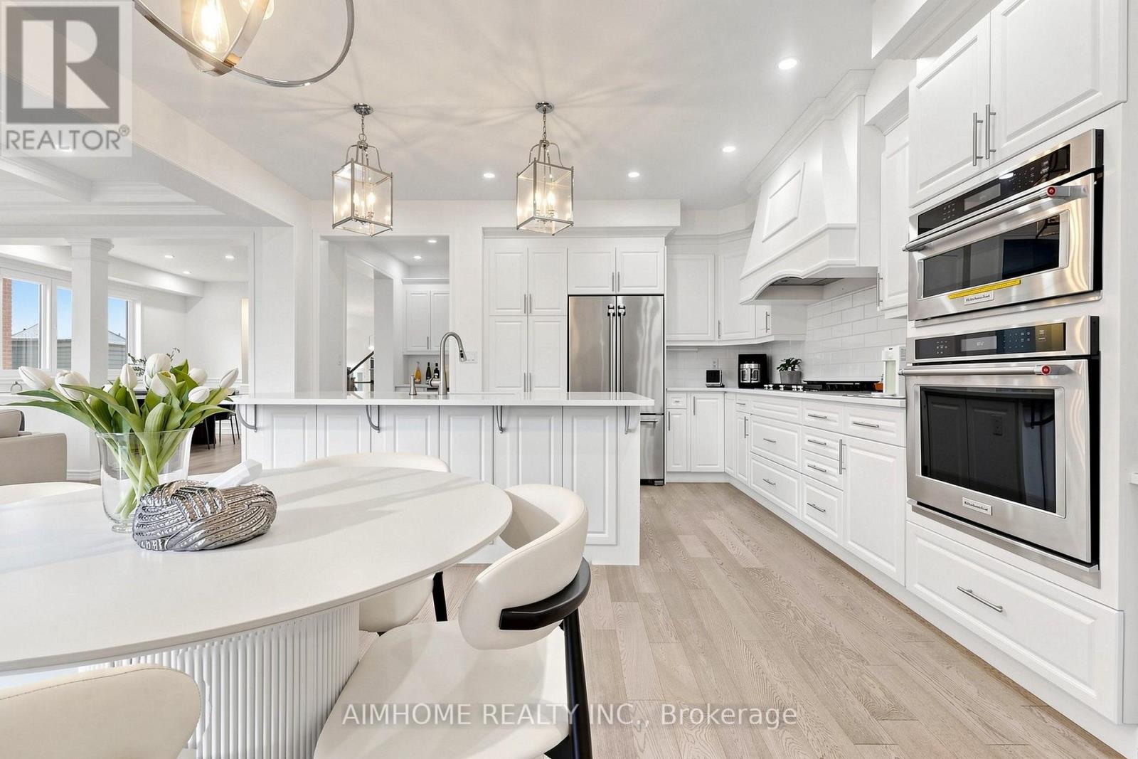 48 Pierre Berton Boulevard, Vaughan, Ontario  L0J 1C0 - Photo 10 - N13813696