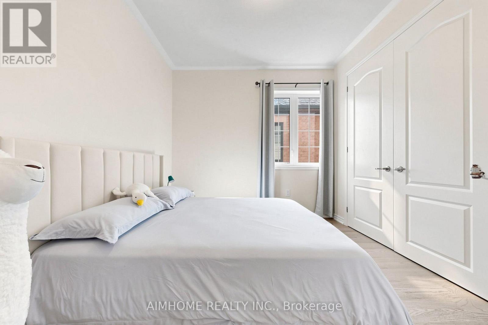 48 Pierre Berton Boulevard, Vaughan, Ontario  L0J 1C0 - Photo 25 - N13813696