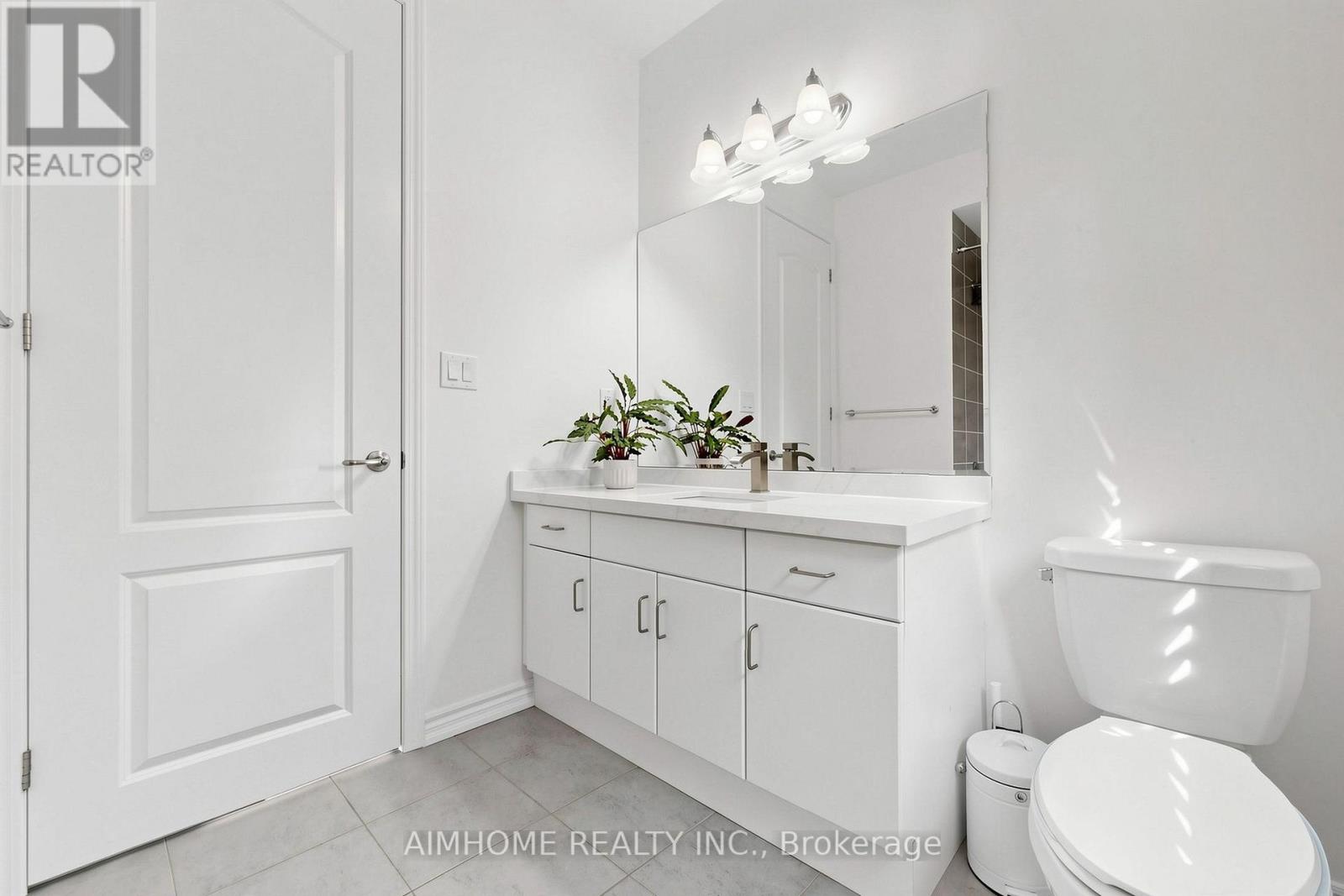 48 Pierre Berton Boulevard, Vaughan, Ontario  L0J 1C0 - Photo 30 - N13813696