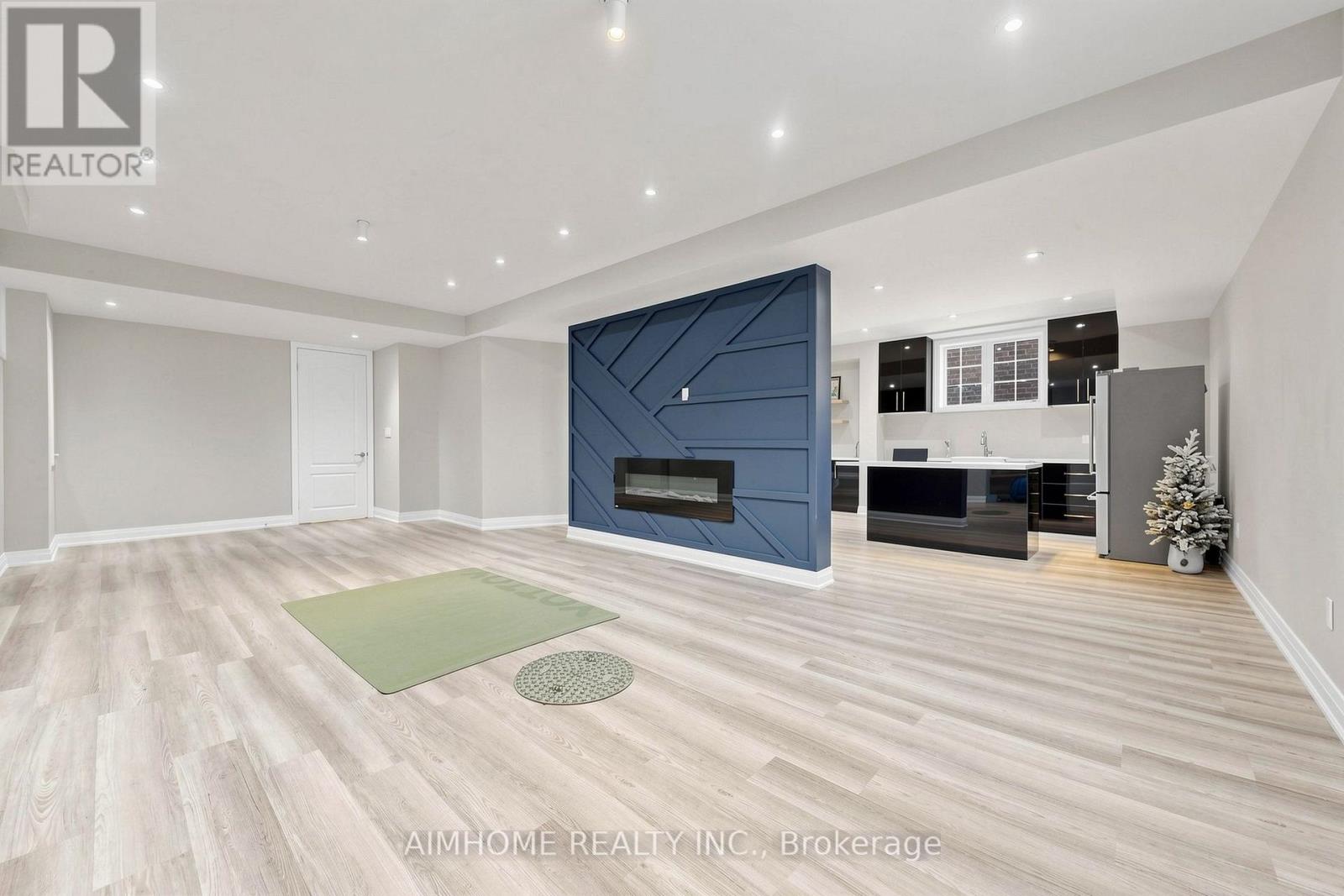 48 Pierre Berton Boulevard, Vaughan, Ontario  L0J 1C0 - Photo 35 - N13813696