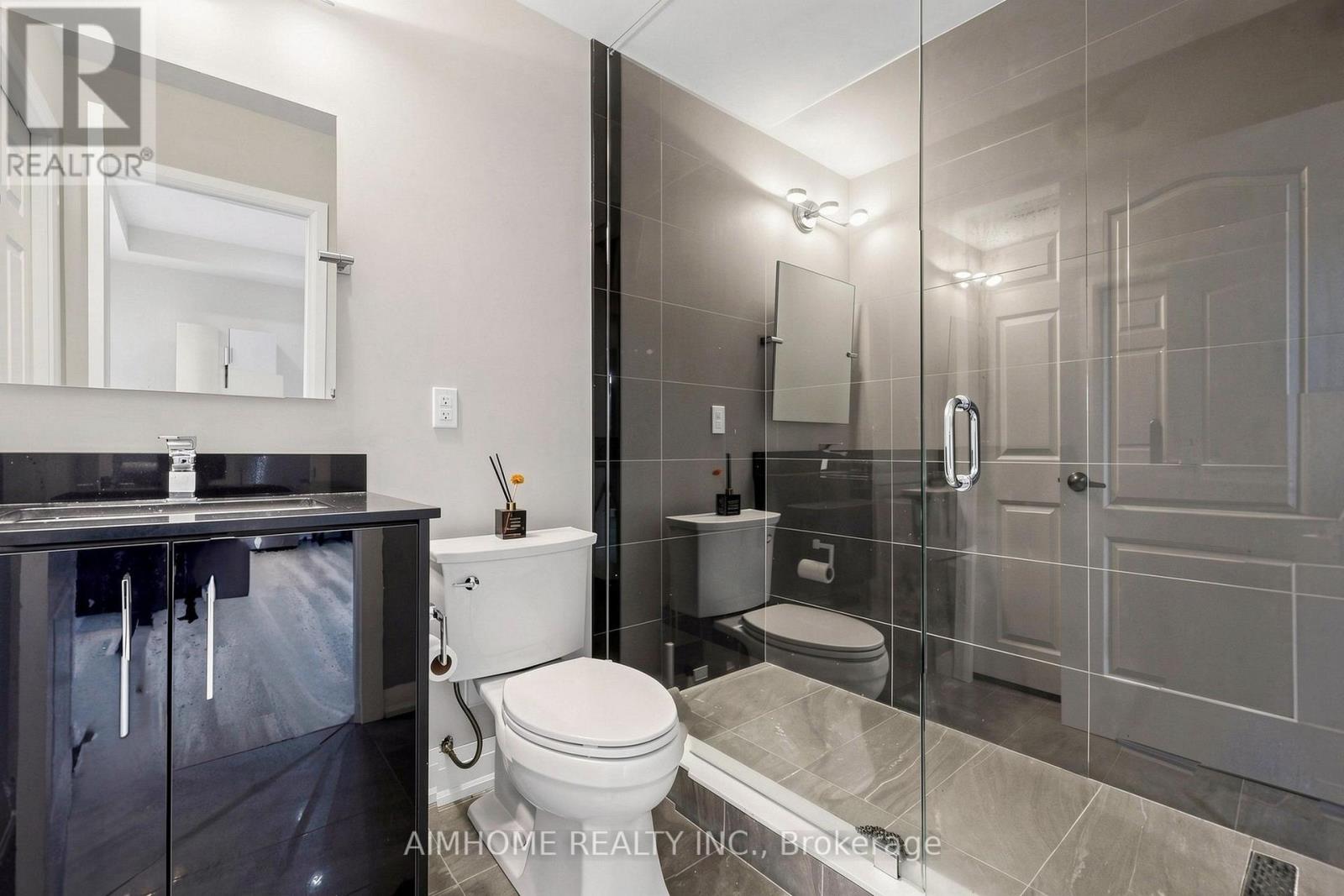 48 Pierre Berton Boulevard, Vaughan, Ontario  L0J 1C0 - Photo 38 - N13813696