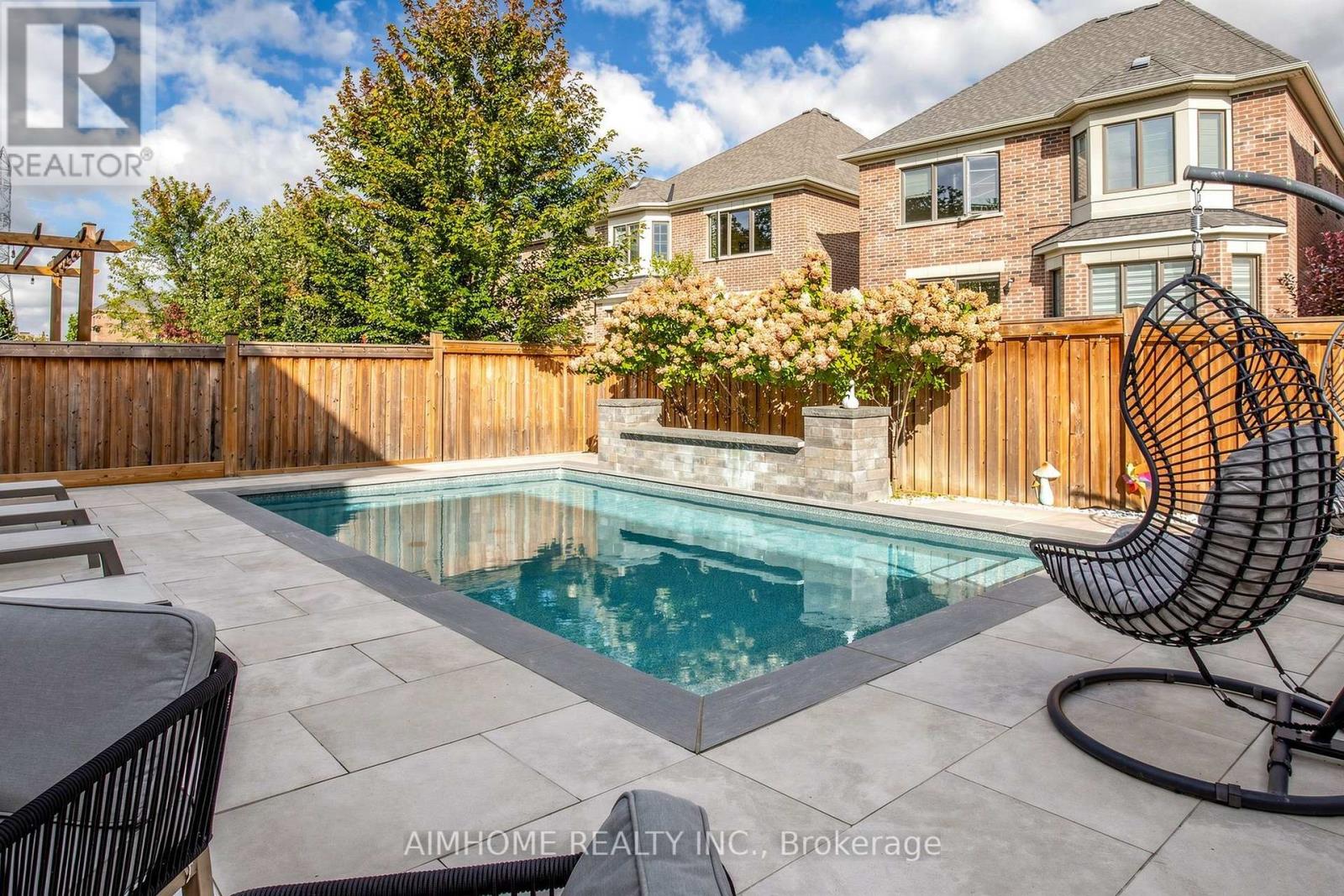48 Pierre Berton Boulevard, Vaughan, Ontario  L0J 1C0 - Photo 42 - N13813696