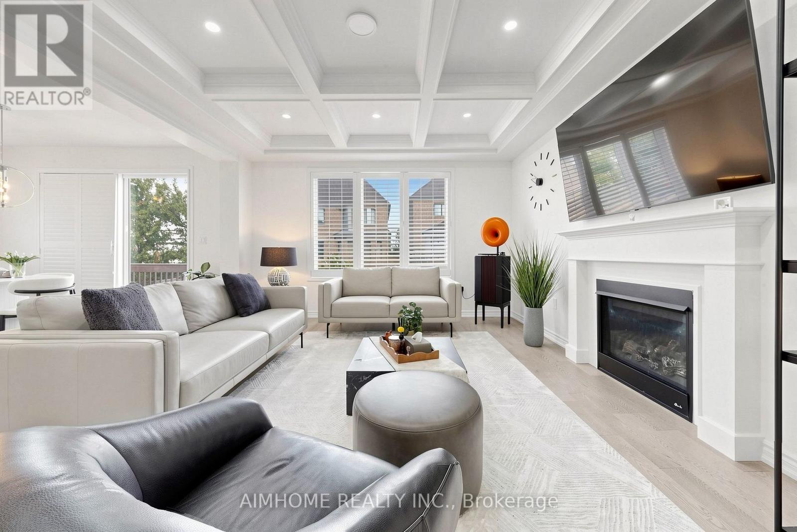 48 Pierre Berton Boulevard, Vaughan, Ontario  L0J 1C0 - Photo 6 - N13813696