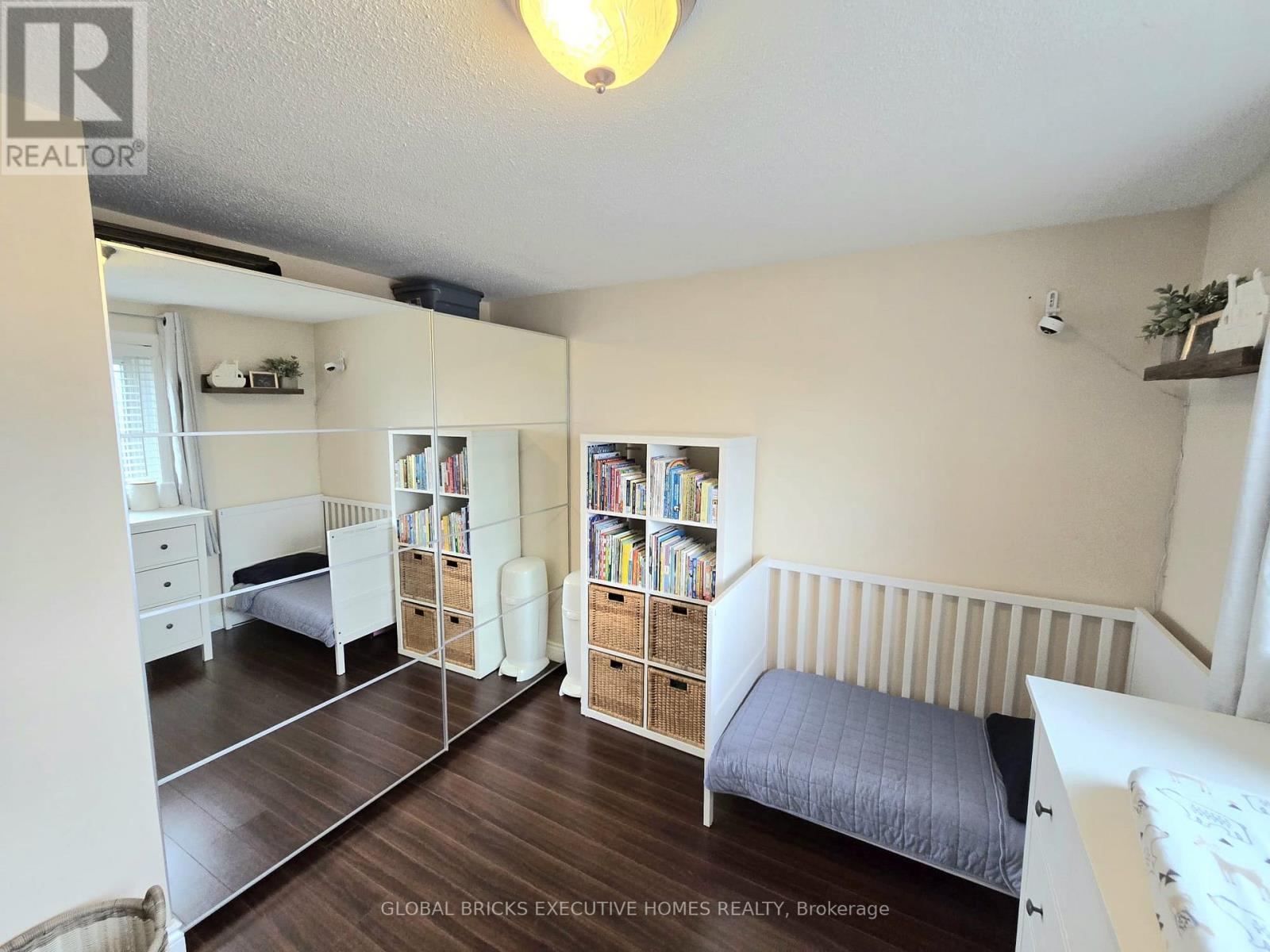 Main - 27 Browning Trail, Barrie (Letitia Heights), Ontario  L4N 5A5 - Photo 18 - S13813596