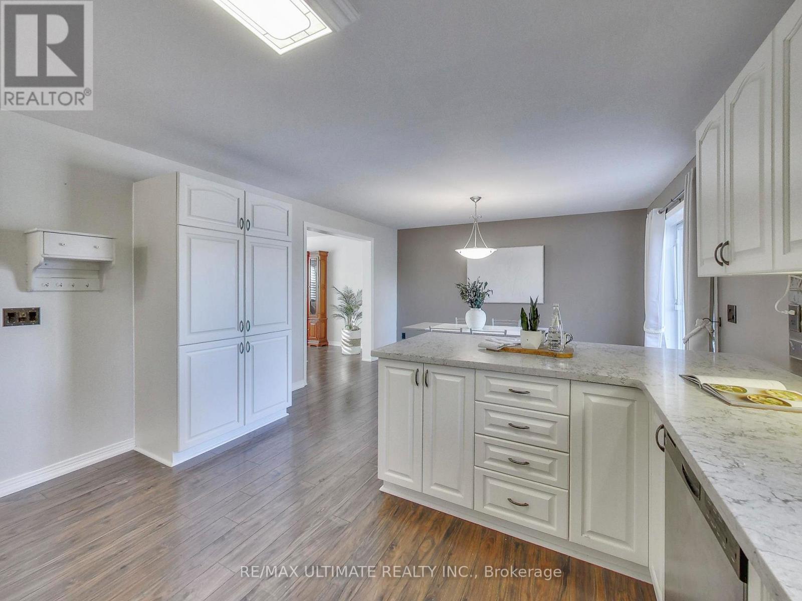 71 61st Street S, Wasaga Beach, Ontario  L9Z 2Z3 - Photo 13 - S13813794
