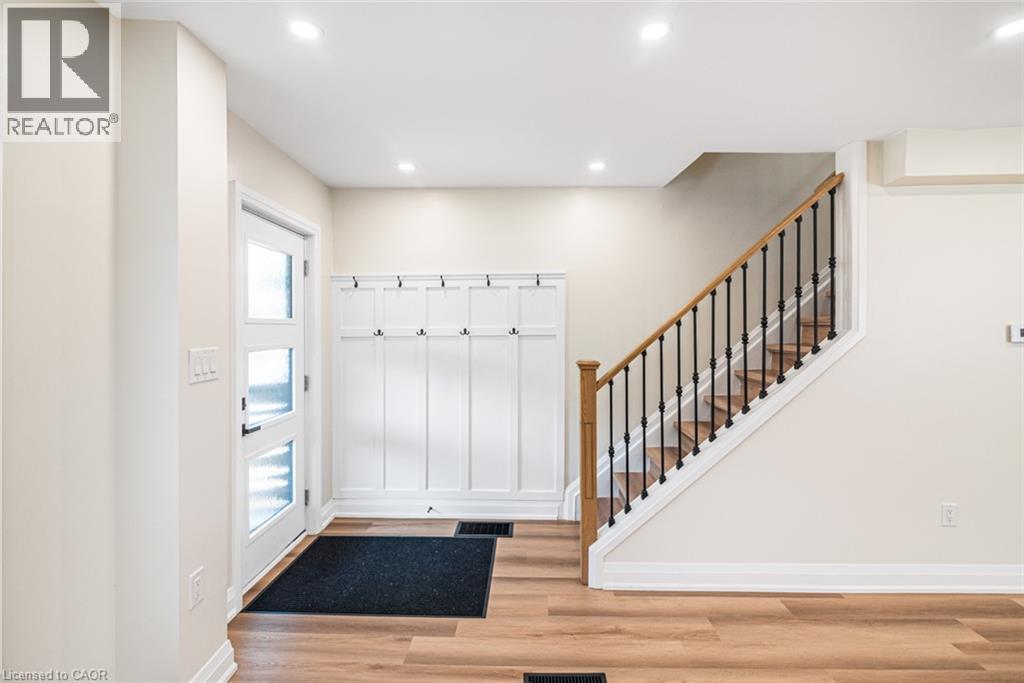 250 Rosslyn Avenue N, Hamilton, Ontario  L8L 7R1 - Photo 8 - 40862192