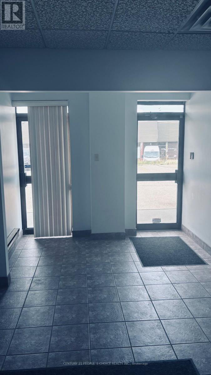 5&6 - 18 Automatic Road, Brampton (Gore Industrial North), Ontario  L6S 5N5 - Photo 2 - W13813612