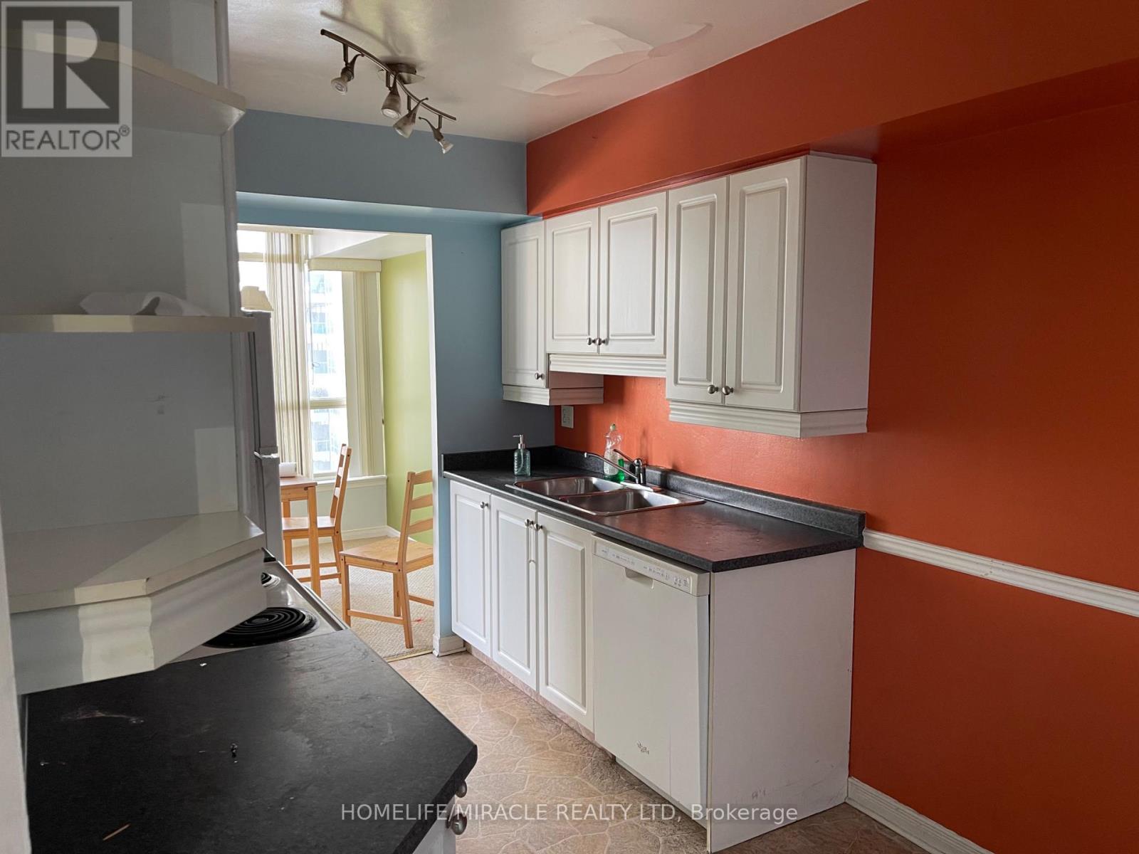 1408 - 55 Elm Drive, Mississauga, Ontario  L5B 3Z3 - Photo 18 - W13813622