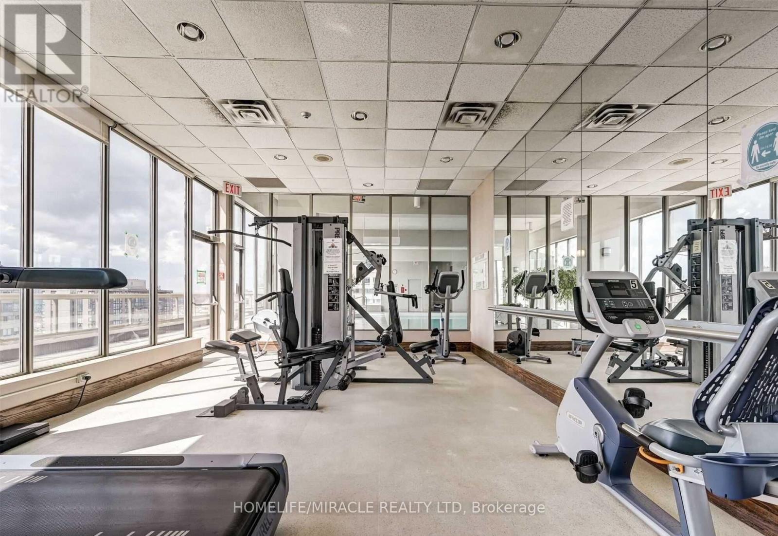 1408 - 55 Elm Drive, Mississauga, Ontario  L5B 3Z3 - Photo 9 - W13813622