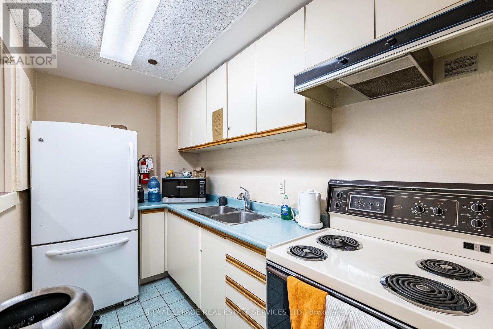 609 - 310 Mill Street S, Brampton, Ontario  L6Y 3B1 - Photo 35 - W13813712