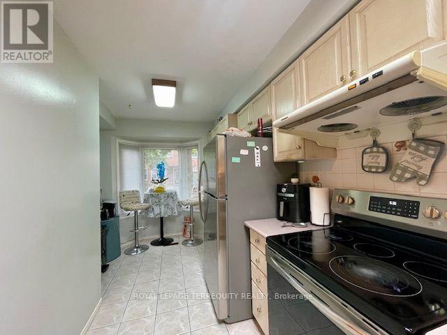 36a - 5940 Glen Erin Drive, Mississauga, Ontario  L5M 5W9 - Photo 7 - W13813740
