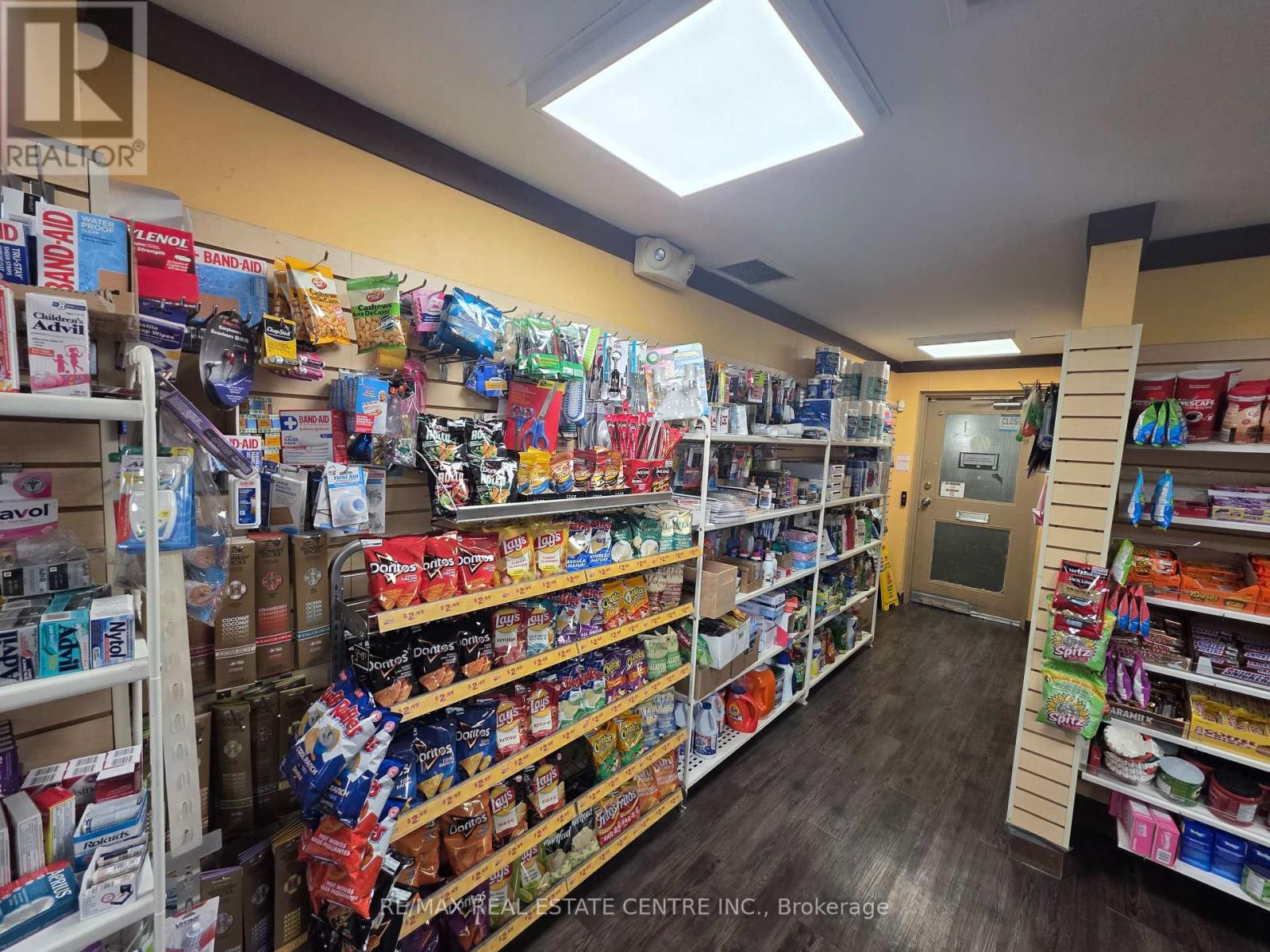 2076 Sherobee Road, Mississauga, Ontario  L5A 4C4 - Photo 7 - W13813744