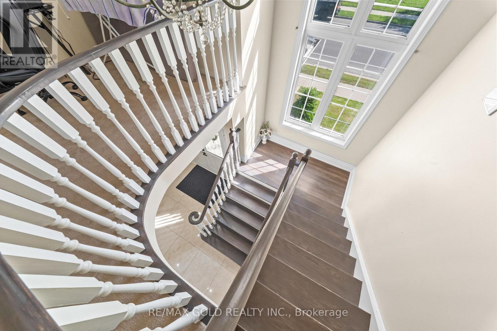 261 Mountainash Road, Brampton (Sandringham-Wellington), Ontario  L6R 3M3 - Photo 27 - W13813798