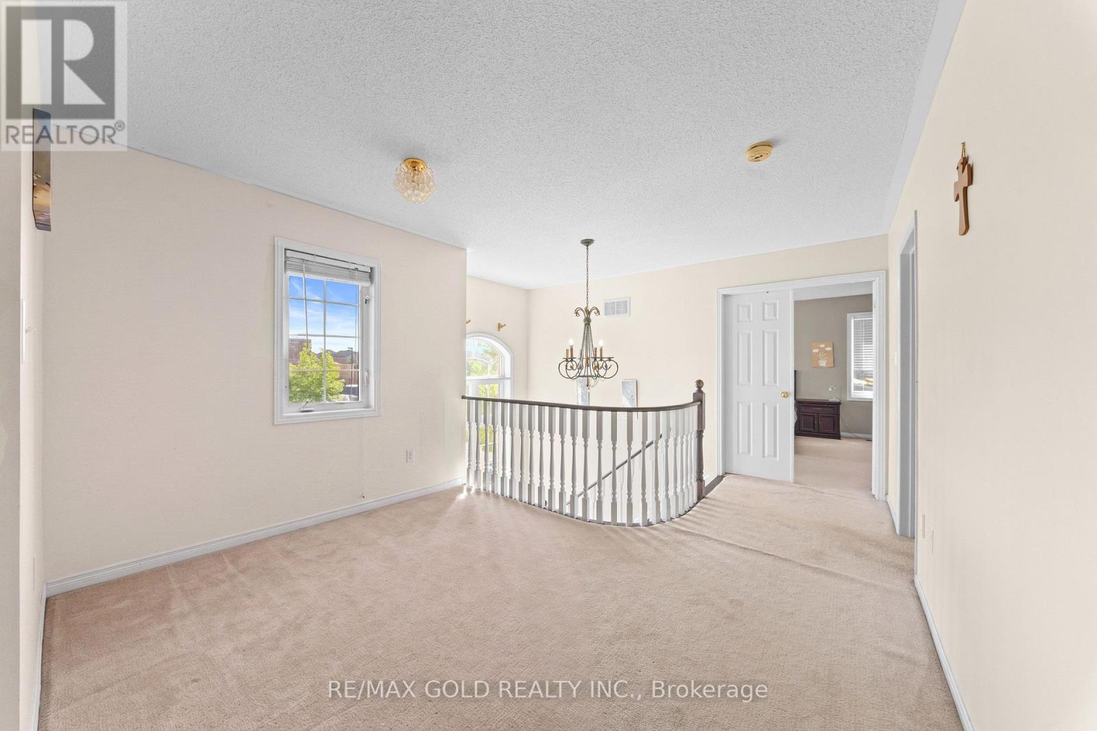 261 Mountainash Road, Brampton (Sandringham-Wellington), Ontario  L6R 3M3 - Photo 29 - W13813798
