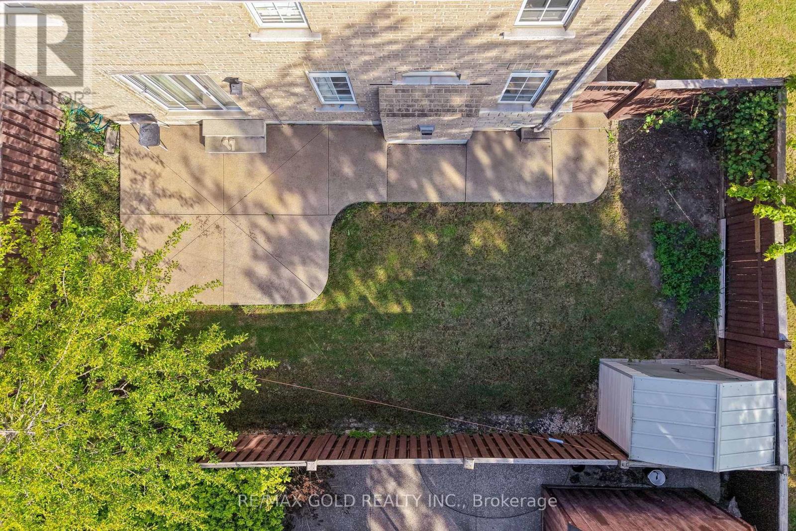 261 Mountainash Road, Brampton (Sandringham-Wellington), Ontario  L6R 3M3 - Photo 42 - W13813798