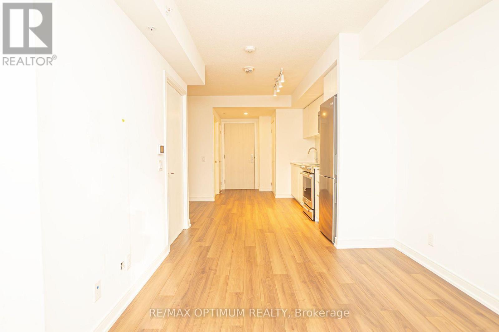 209 - 30 Samuel Wood Way, Toronto, Ontario  M9B 0C9 - Photo 3 - W13813804