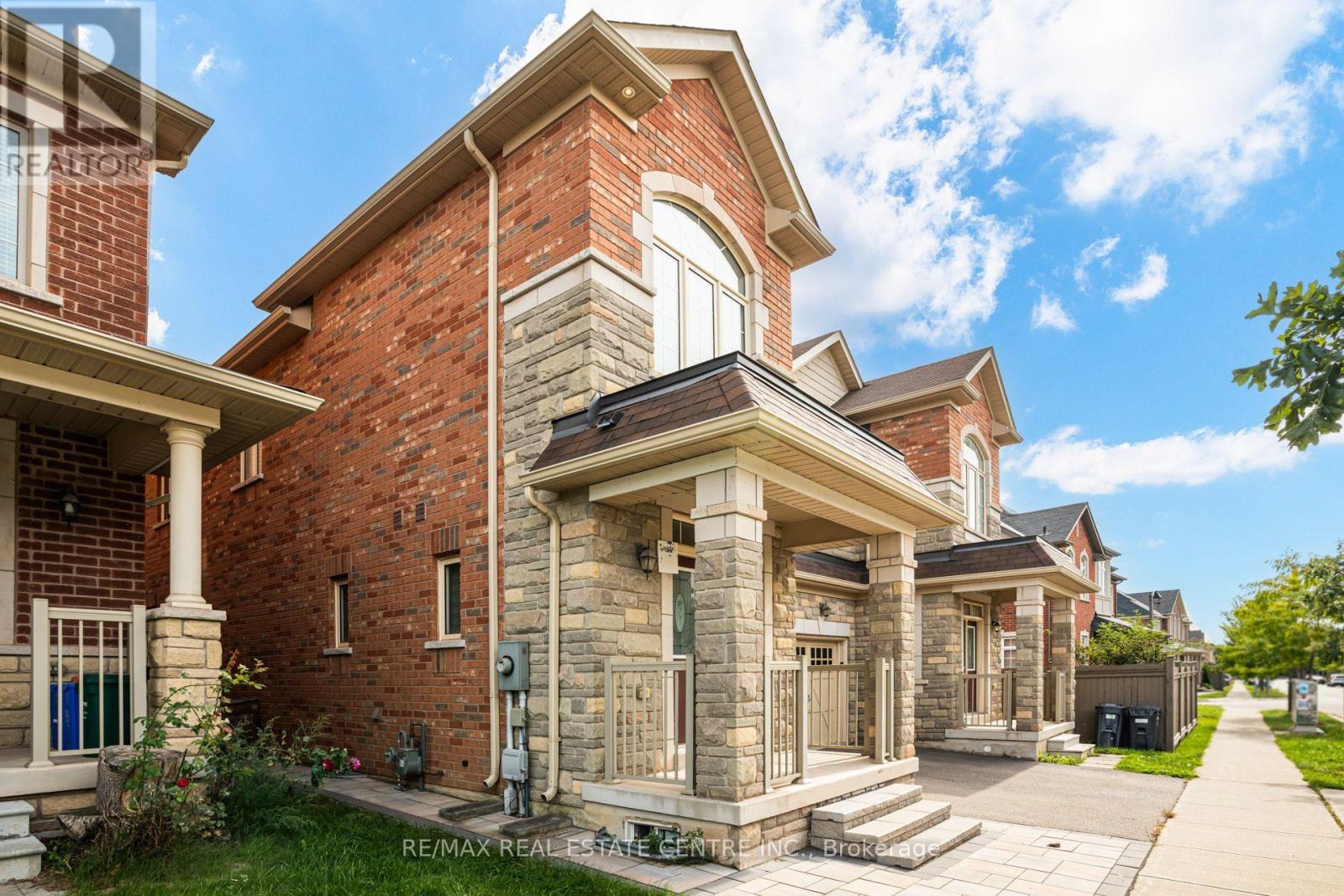 464 George Ryan Avenue, Oakville, Ontario  L6H 7H5 - Photo 4 - W13813882