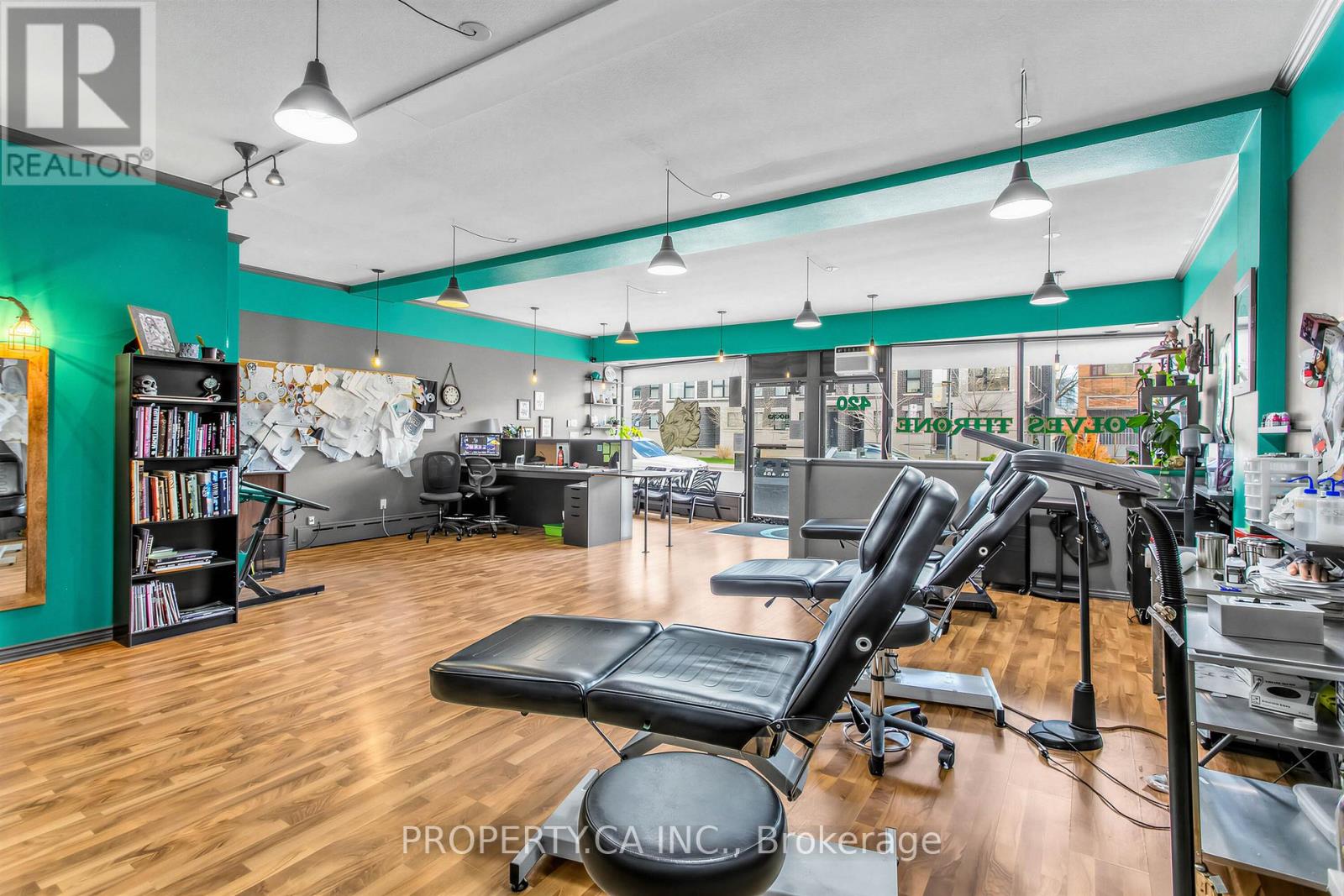 420 Royal York Road, Toronto, Ontario  M8Y 2R9 - Photo 10 - W13813908
