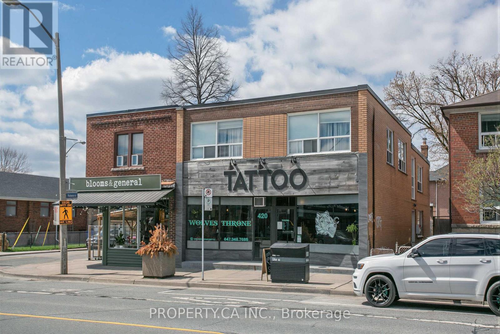 420 Royal York Road, Toronto, Ontario  M8Y 2R9 - Photo 3 - W13813908