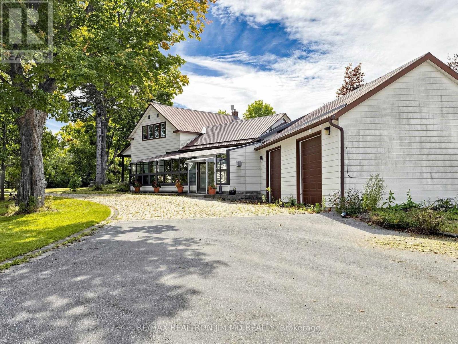 660 Fourth Line, Otonabee-South Monaghan, Ontario  K0L 1B0 - Photo 4 - X13813560