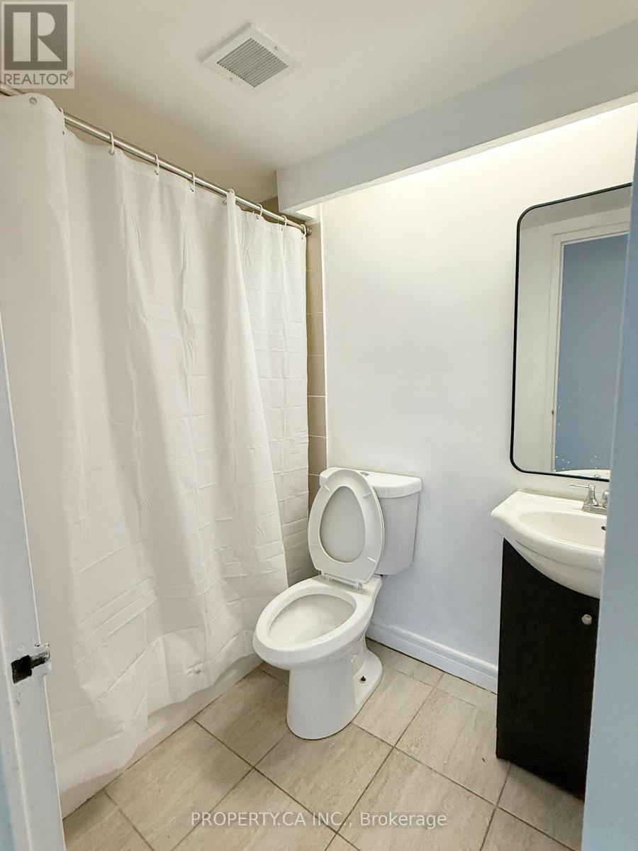 411 - 10 Parkway Forest Drive, Toronto, Ontario  M2J 1L3 - Photo 10 - C13787904