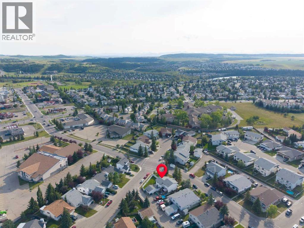 48 West Aarsby Road, Cochrane, Alberta  T4C 1L3 - Photo 30 - A2341434