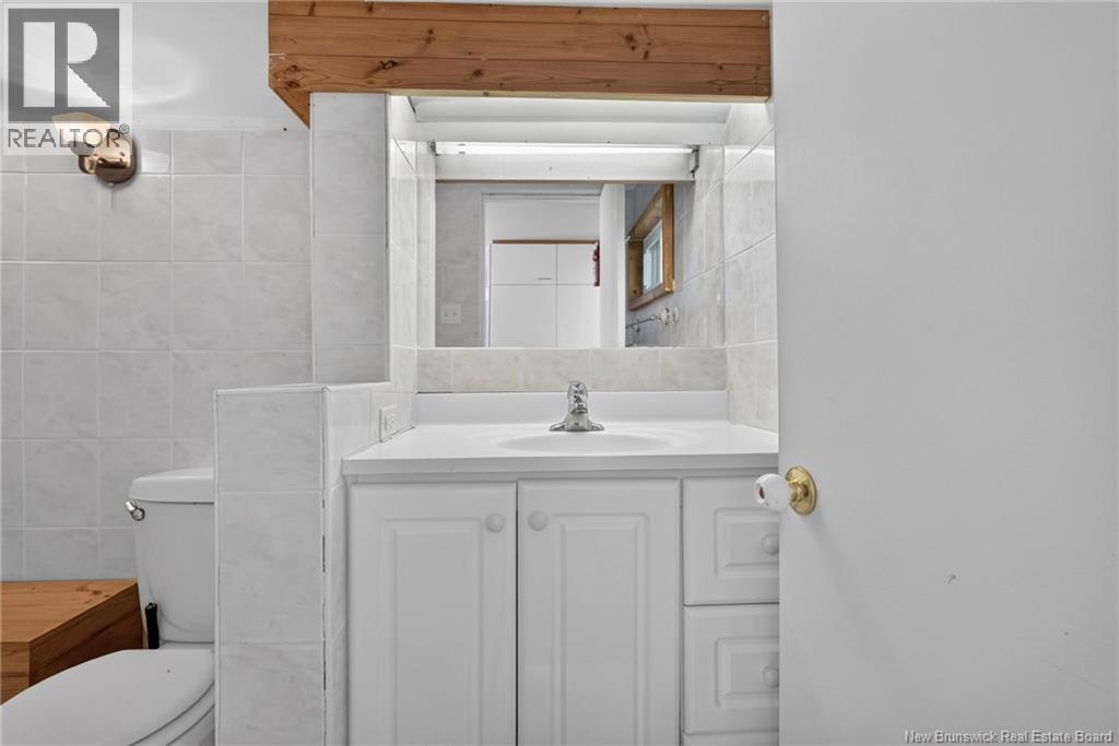 28 Young Street, Grand Bay-Westfield, New Brunswick  E5K 2P8 - Photo 12 - NB147576