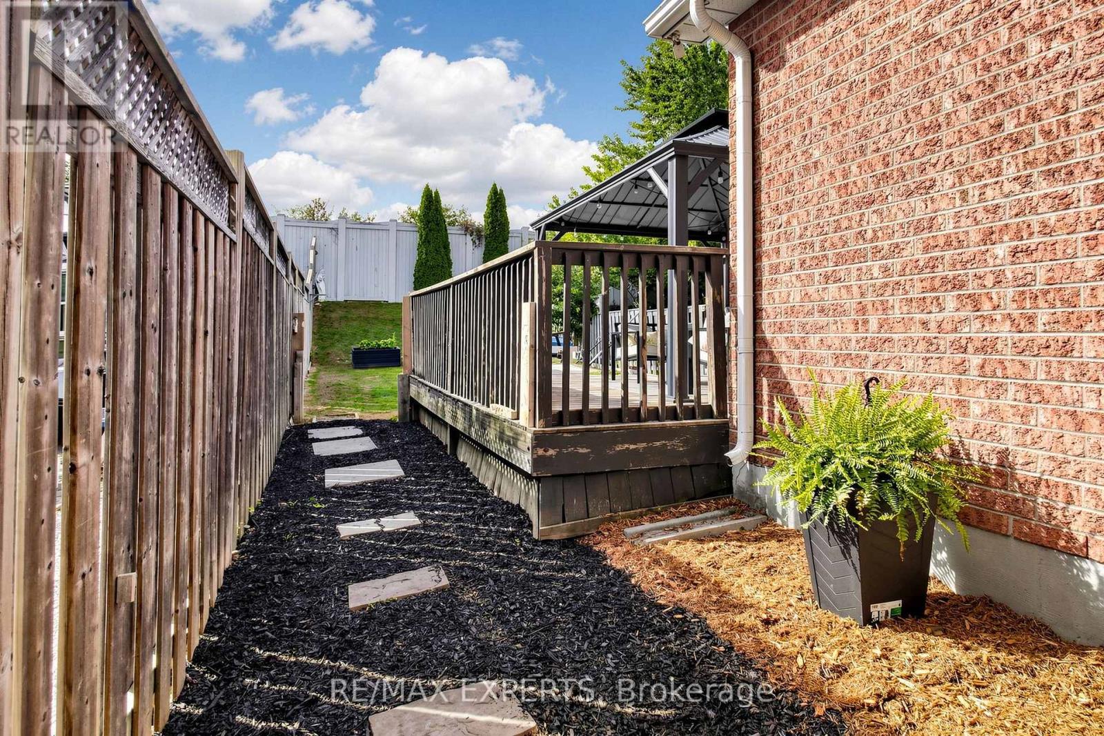 40 Waterbury Street, Caledon, Ontario  L7E 1X4 - Photo 42 - W13813594