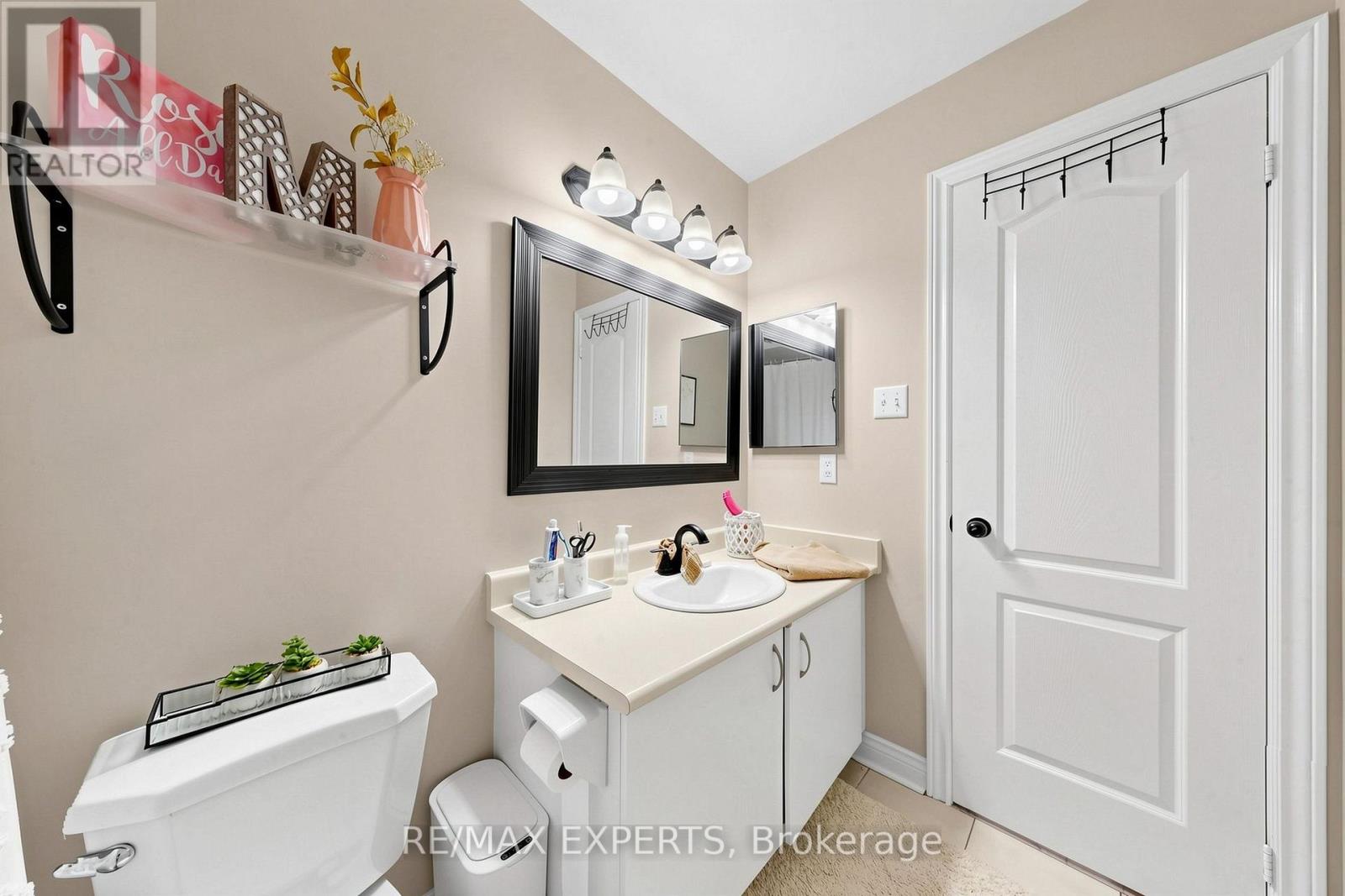 40 Waterbury Street, Caledon, Ontario  L7E 1X4 - Photo 23 - W13813594