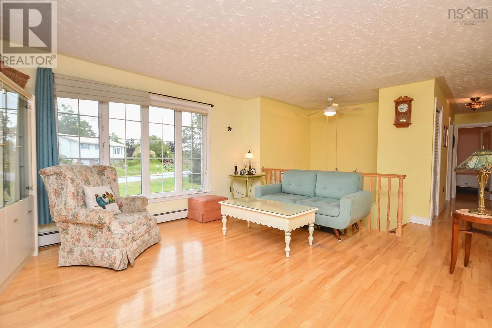 21 Sonia Drive, Lawrencetown, Nova Scotia  B2Z 1L2 - Photo 14 - 202624015