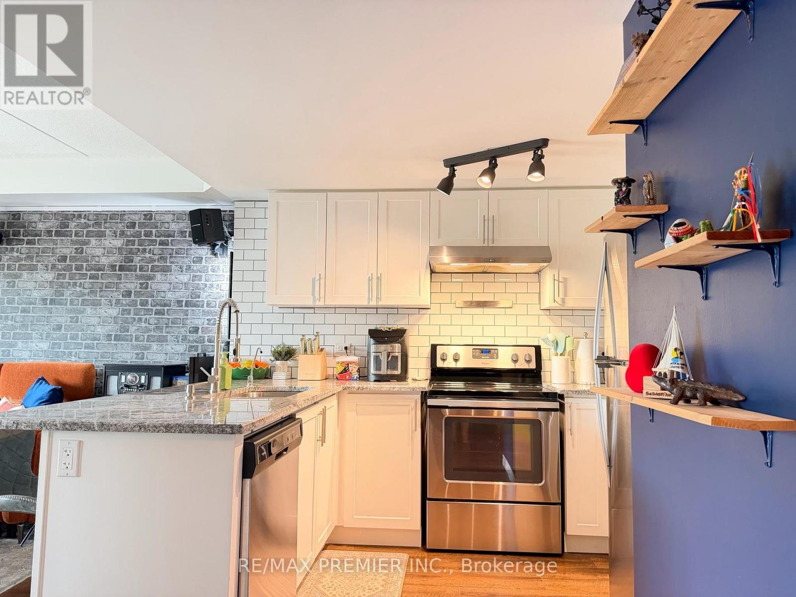 315 - 7 Kay Crescent, Guelph, Ontario  N1L 0P9 - Photo 4 - X13813296