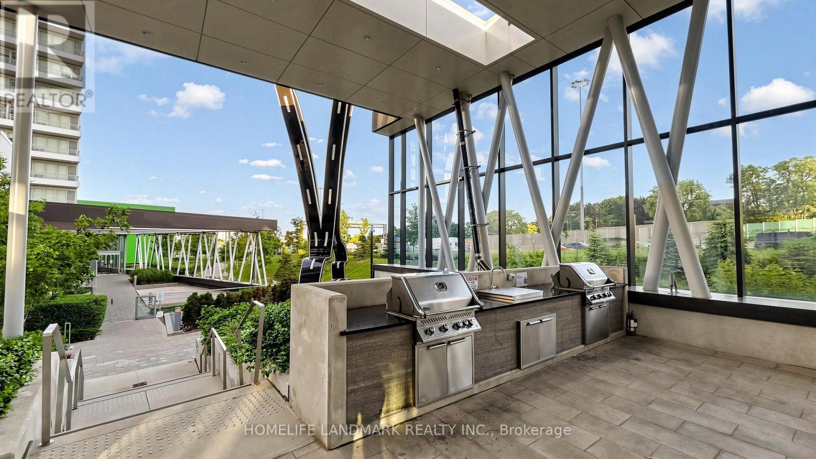 Sph09 - 117 Mcmahon Drive, Toronto, Ontario  M2K 2X9 - Photo 37 - C13807752