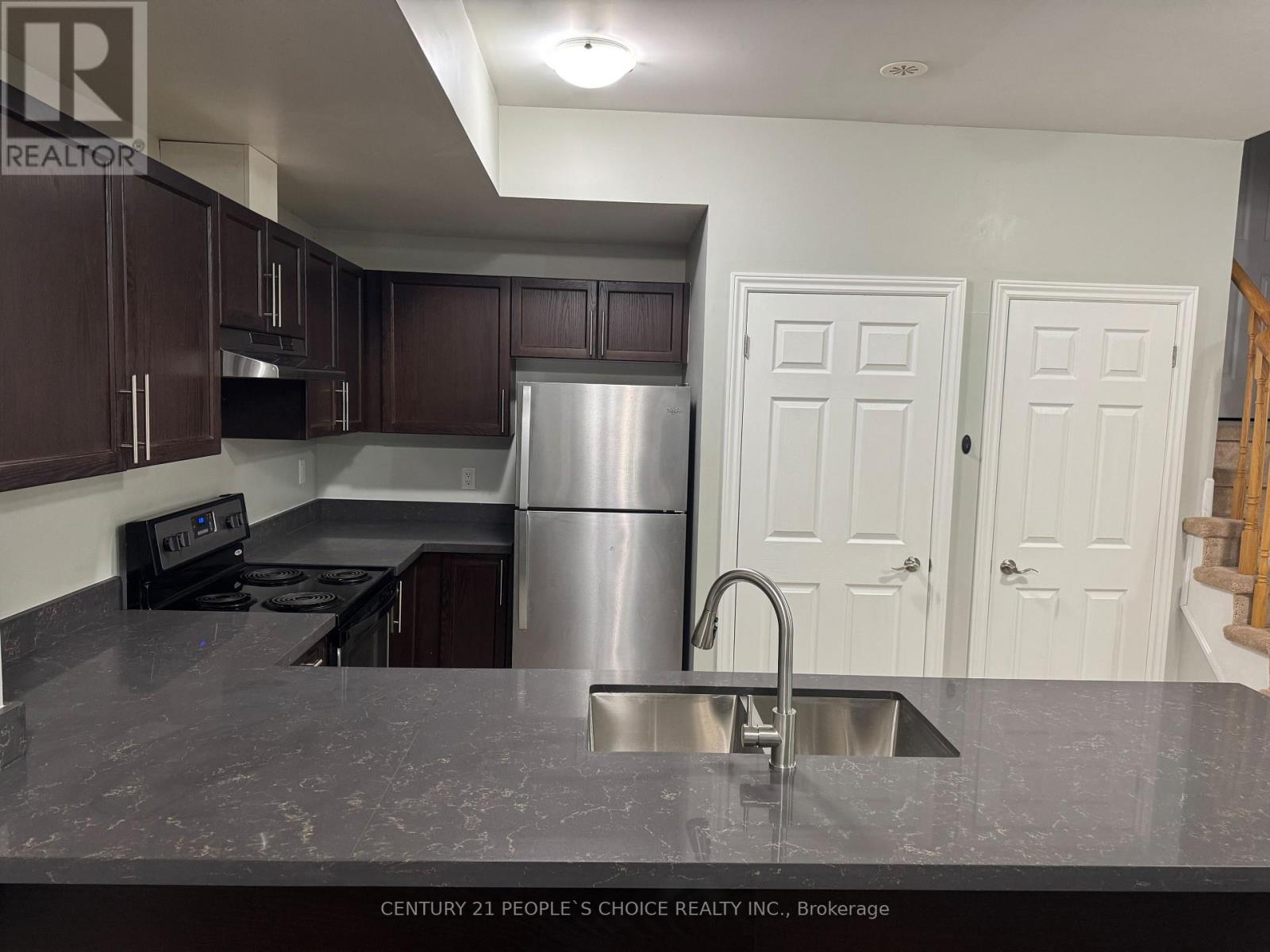 28-04 - 2420 Baronwood Drive, Oakville, Ontario  L6M 0J7 - Photo 4 - W13809748