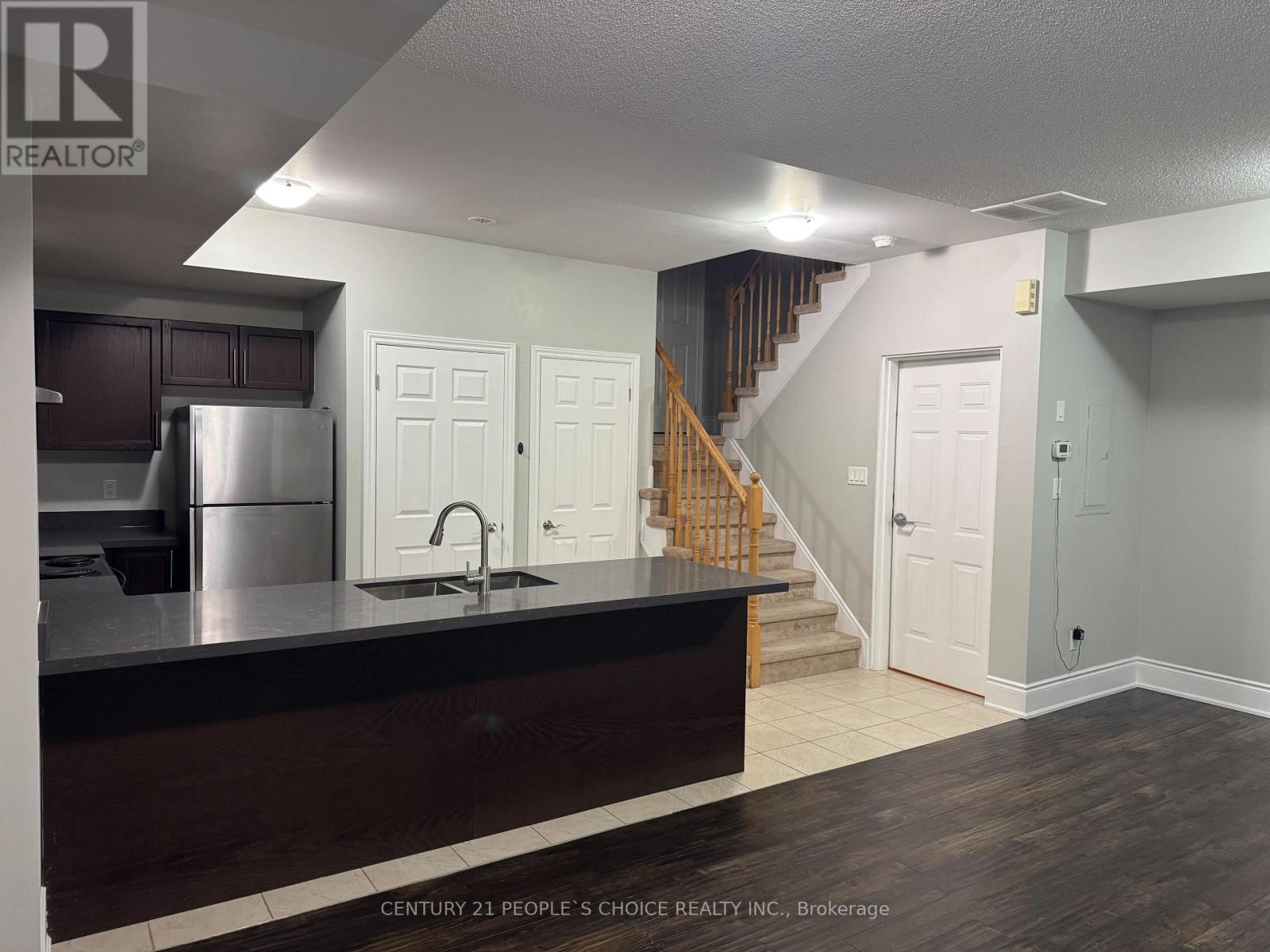 28-04 - 2420 Baronwood Drive, Oakville, Ontario  L6M 0J7 - Photo 12 - W13809748