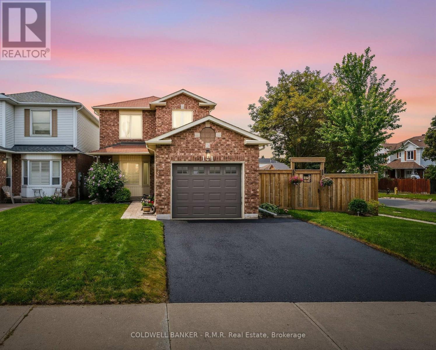 141 POOLTON CRESCENT, Clarington, Ontario