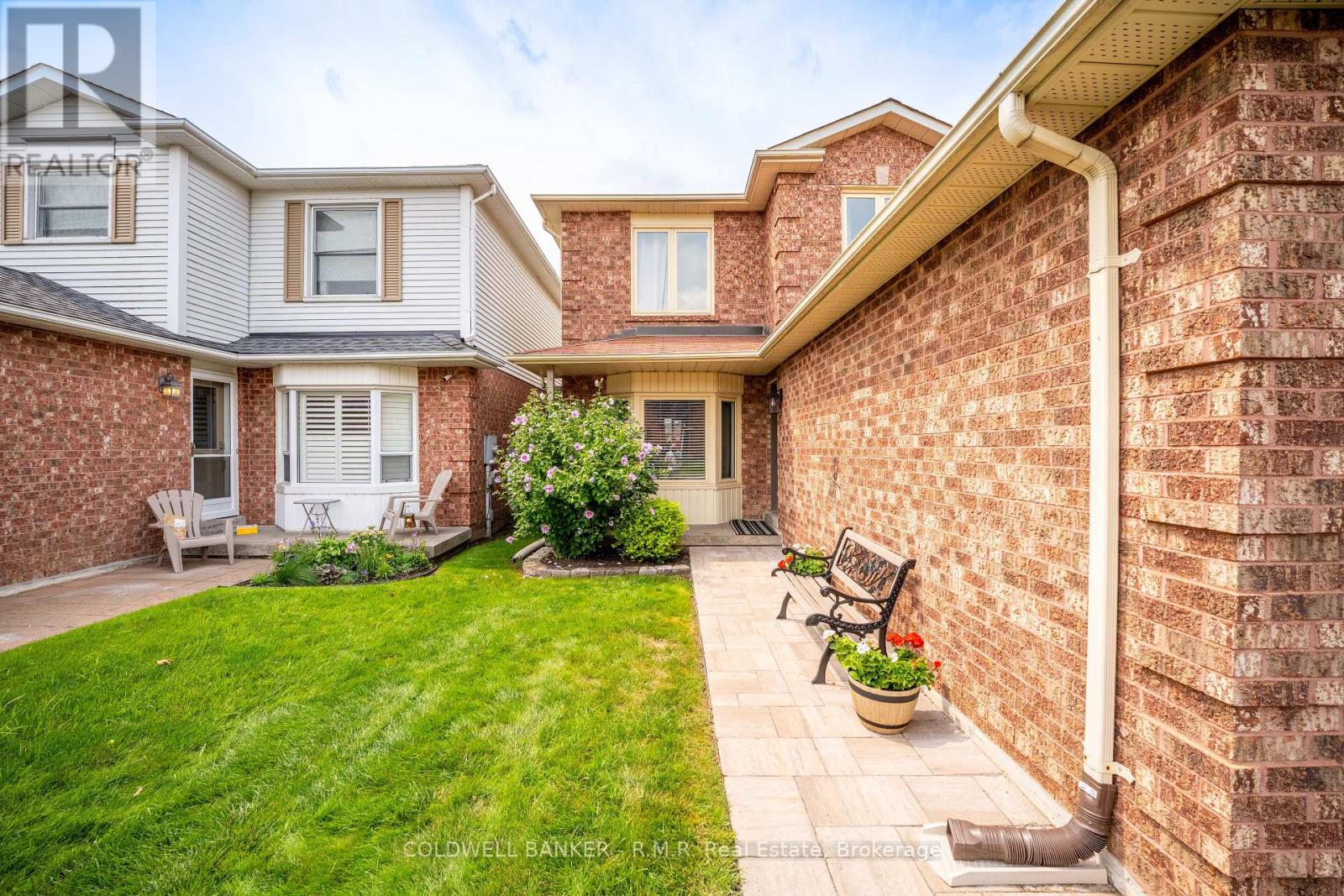 141 Poolton Crescent, Clarington, Ontario  L1E 2H6 - Photo 3 - E13813920