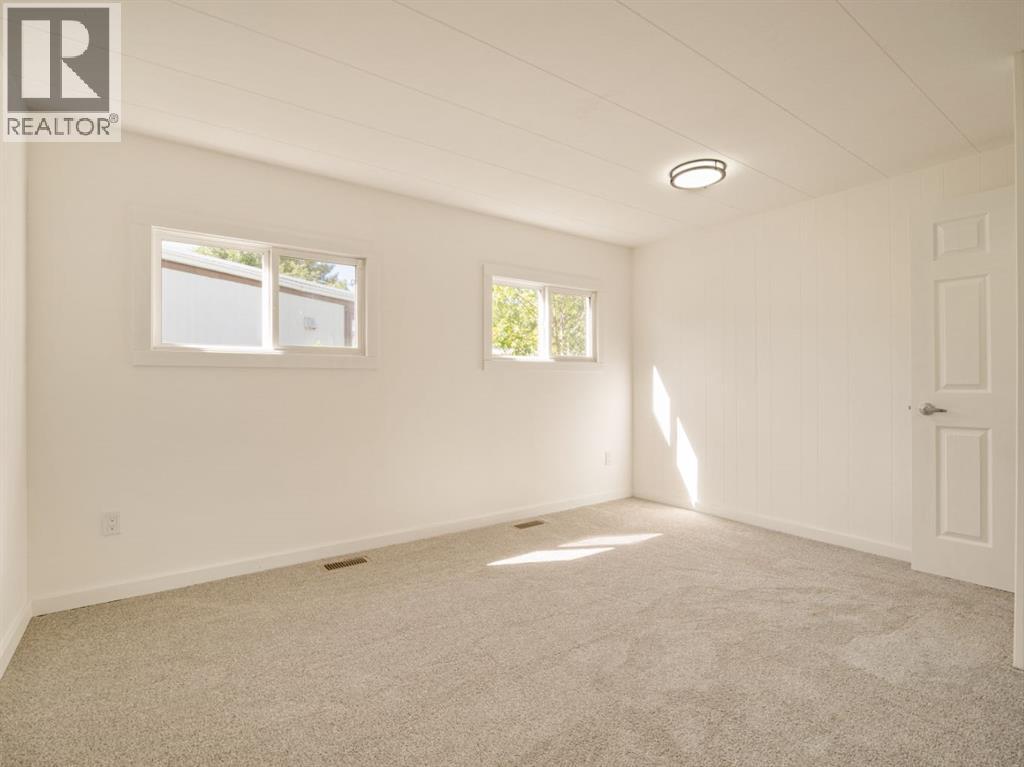 #28, 2300 13 Street N, Lethbridge, Alberta  T1H 4E8 - Photo 29 - A2345616