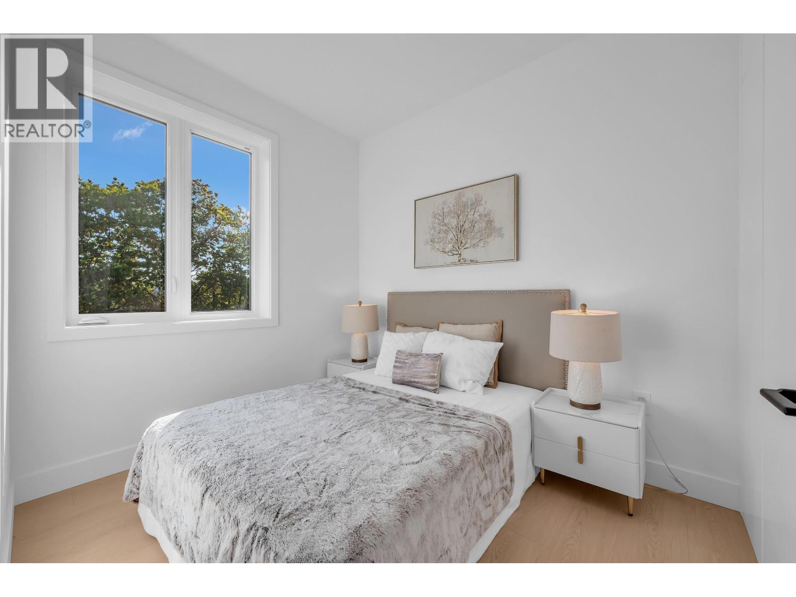 3 2893 ETON STREET photo 11