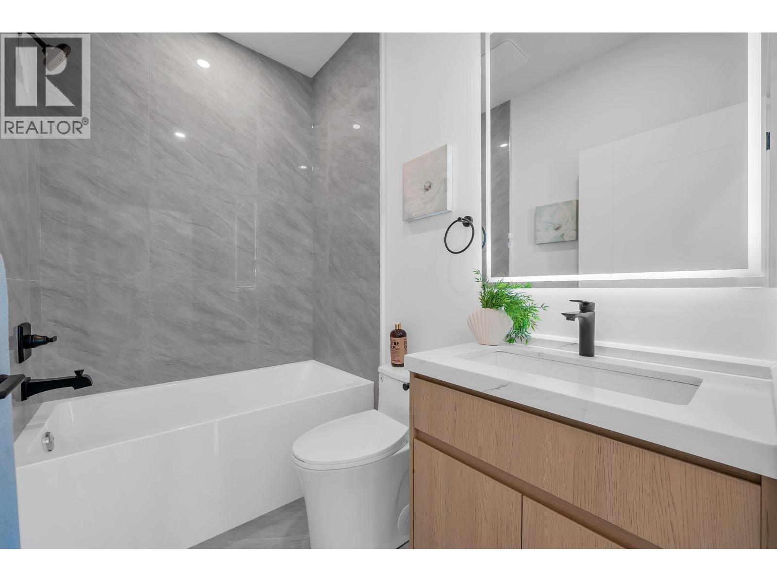 3 2893 ETON STREET photo 12
