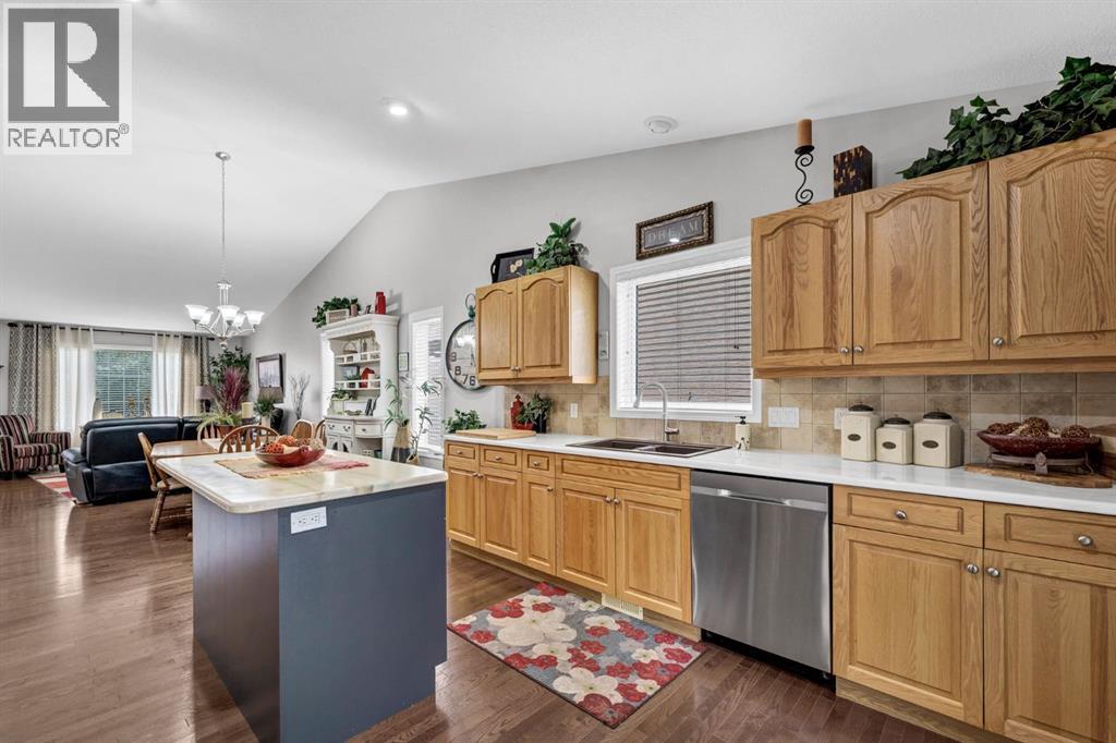 72 Sandstone Place SE photo 16