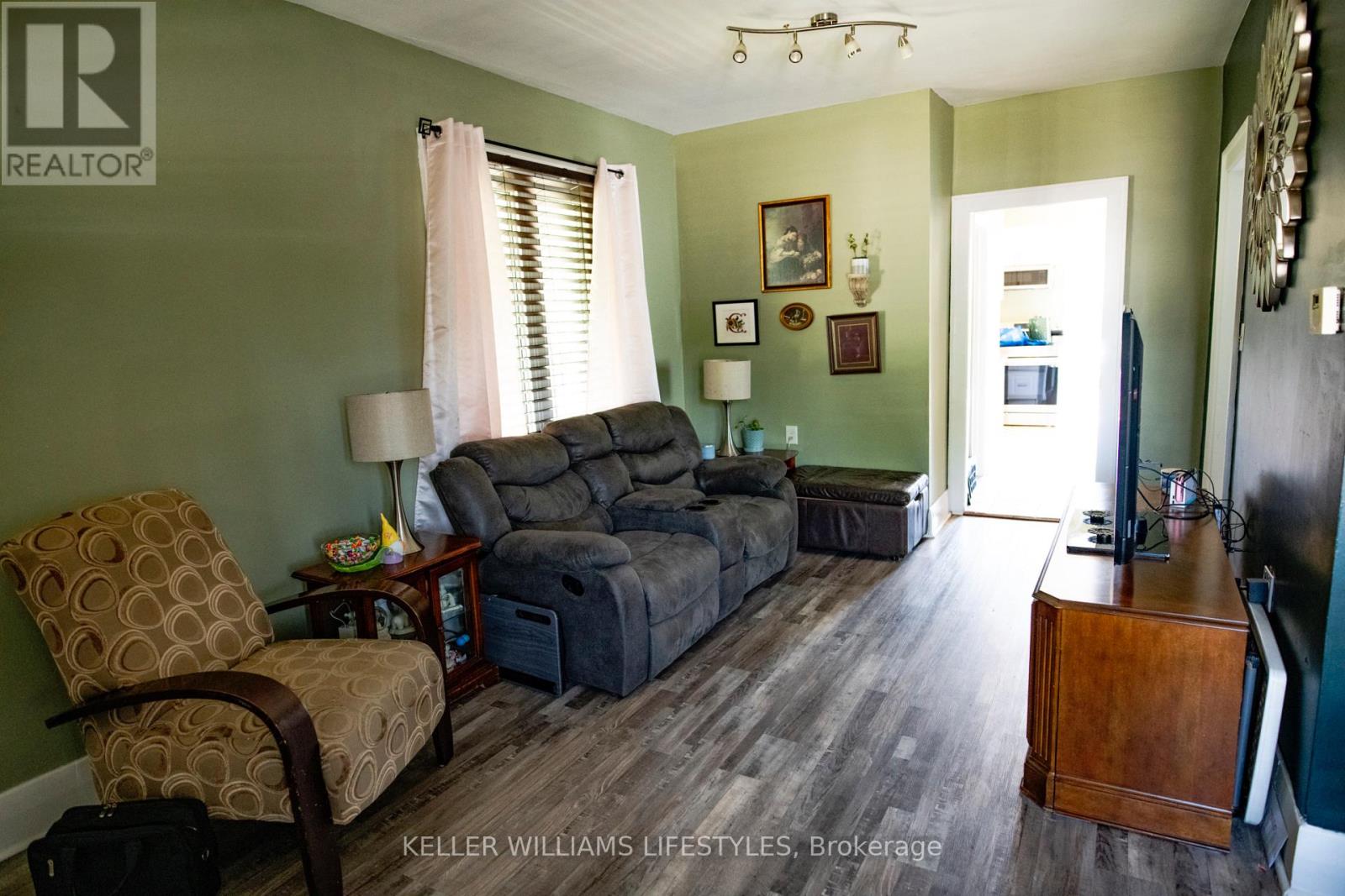 93 Homan Street, London East, Ontario  N5Z 1A9 - Photo 3 - X13813944