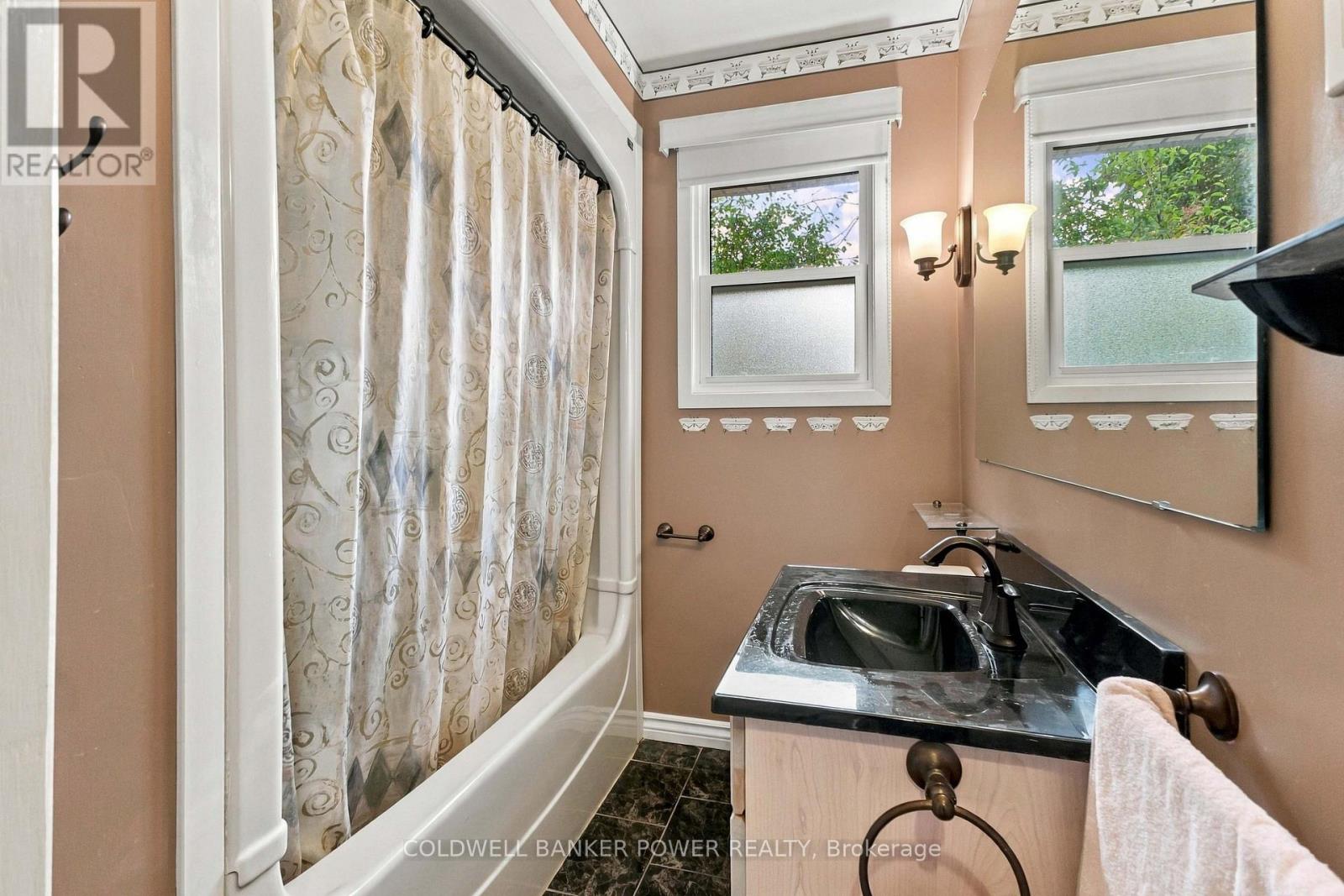 423 Pinetree Drive, London North, Ontario  N6H 3M9 - Photo 24 - X13813968
