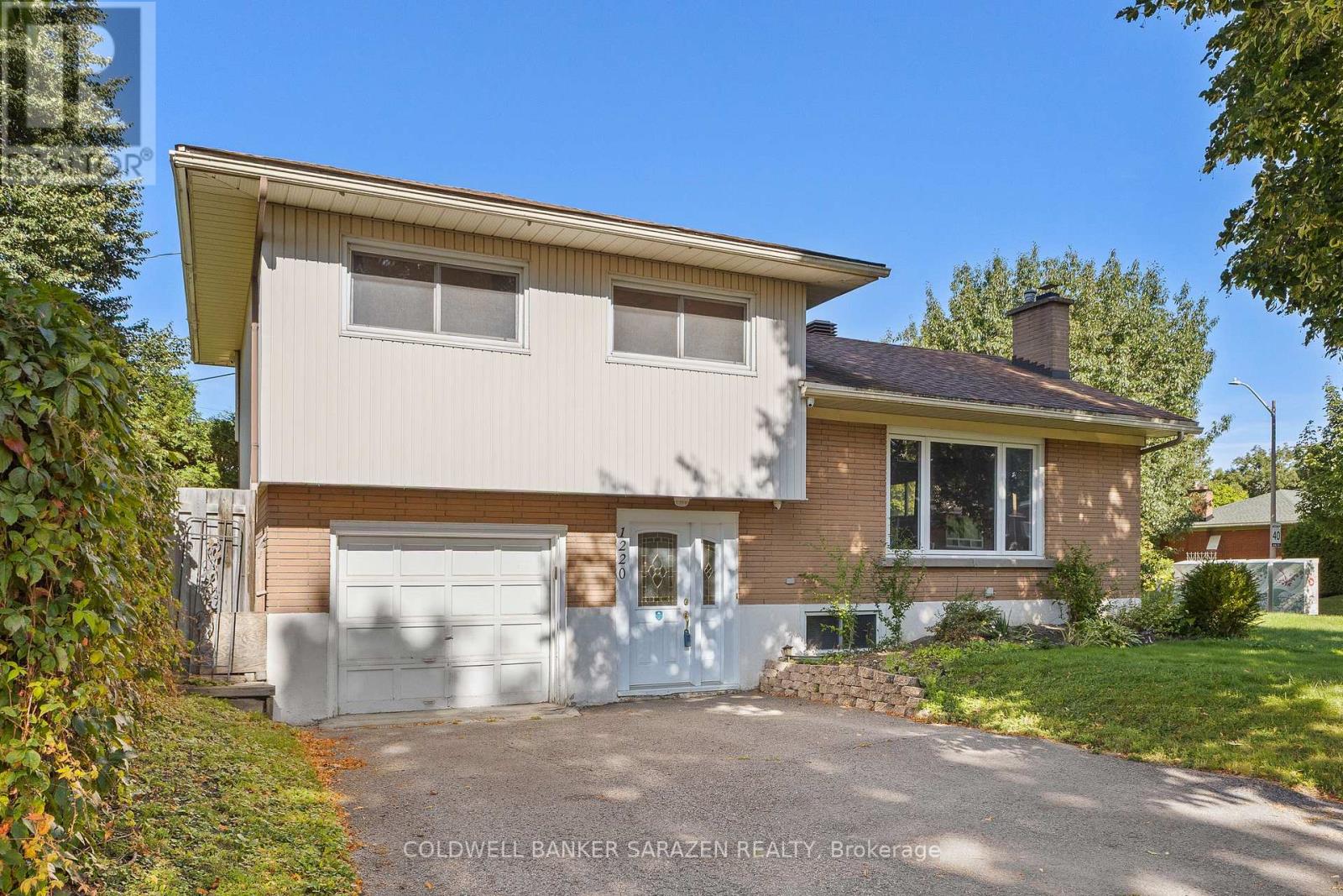 1220 Whitmore Avenue, Ottawa, Ontario  K2C 2N7 - Photo 1 - X13783462