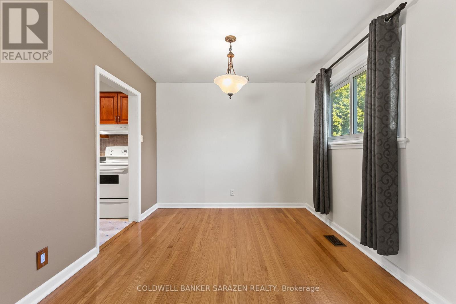 1220 Whitmore Avenue, Ottawa, Ontario  K2C 2N7 - Photo 7 - X13783462