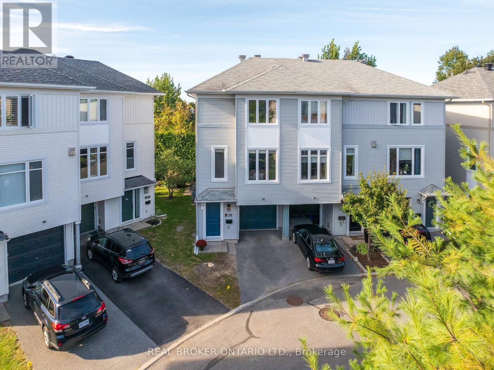 78 Songbird Private, Ottawa, Ontario  K2H 0A2 - Photo 1 - X13813918