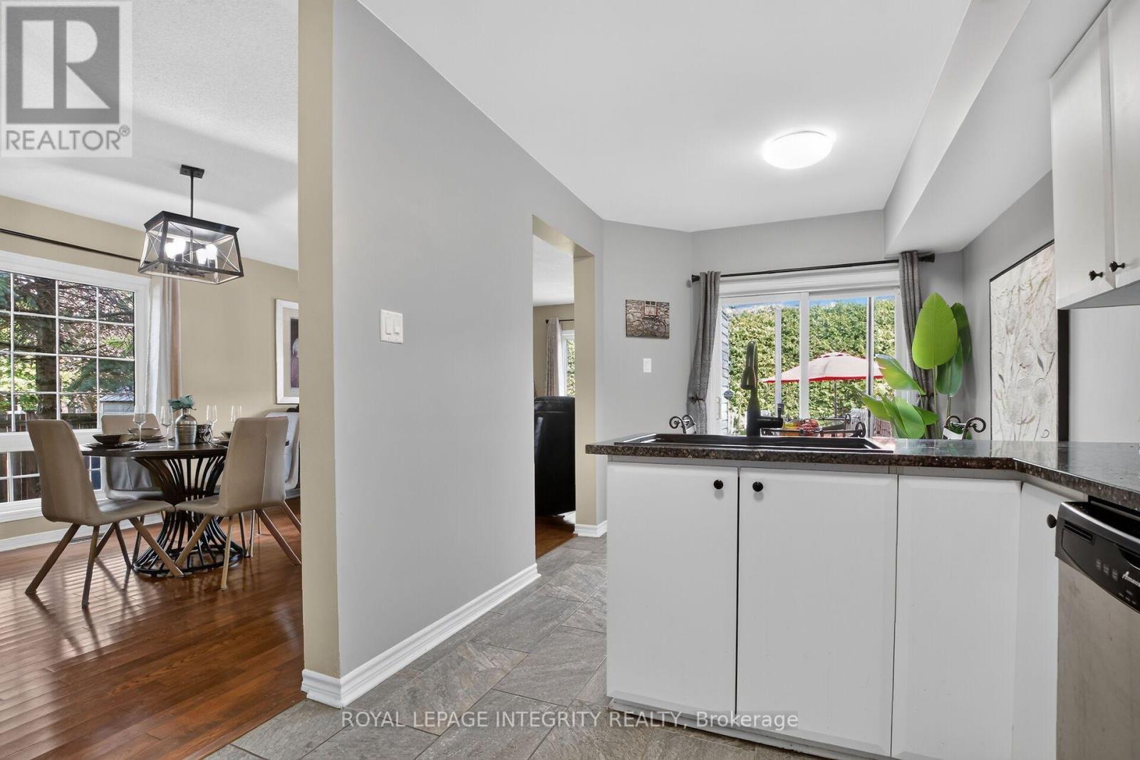 1 Chantilly Gate, Ottawa, Ontario  K2S 2B2 - Photo 8 - X13813992