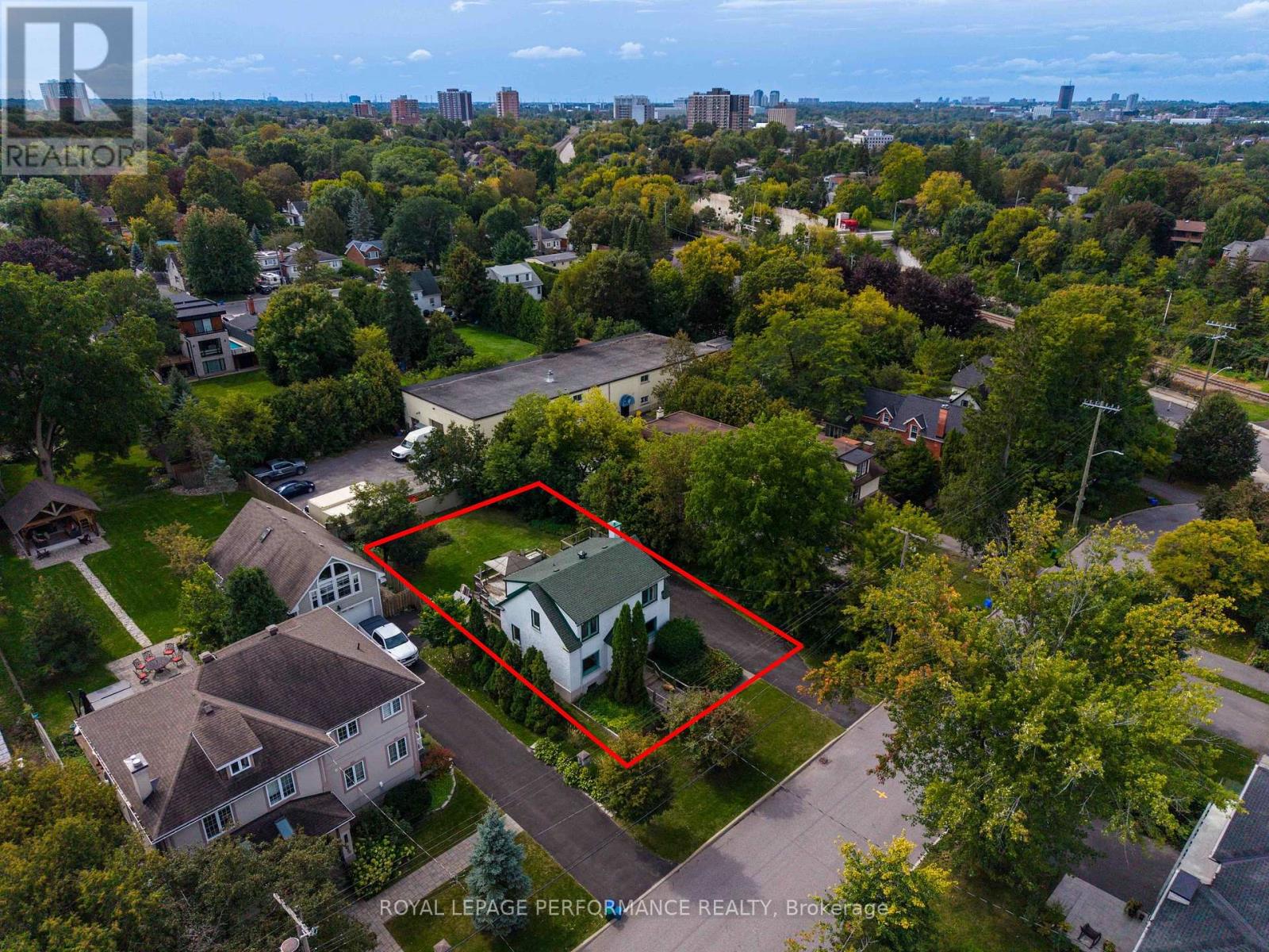 140 Billings Avenue, Ottawa, Ontario  K1H 5K9 - Photo 3 - X13814066